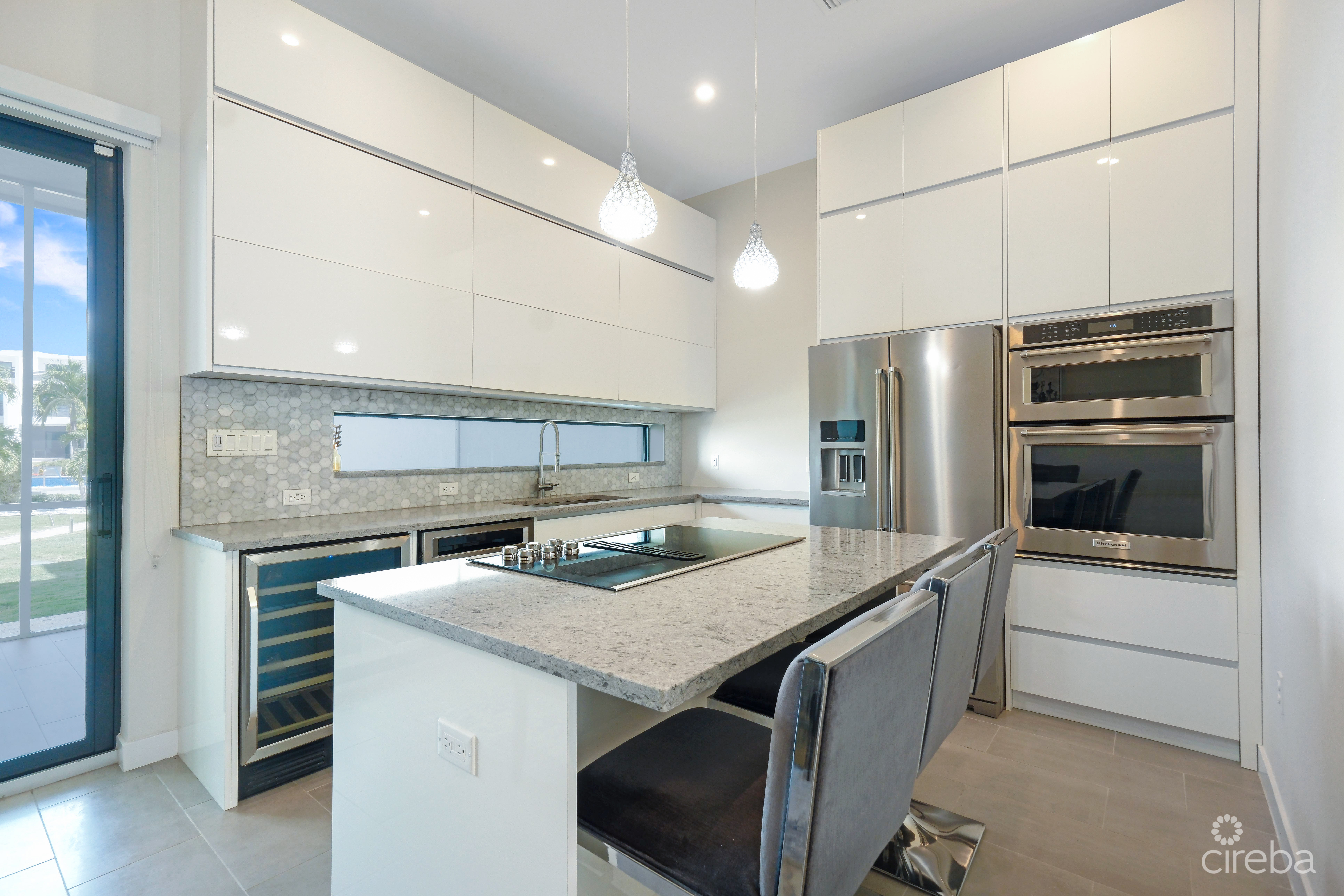 VELA 164 – 3 BEDROOM TOWNHOME