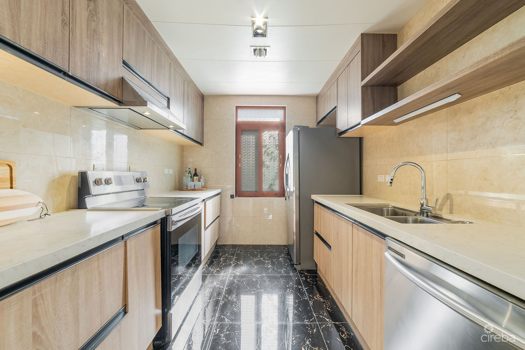 A WATERFRONT OPPORTUNITY IN AUBURN BAY | PROSPECT