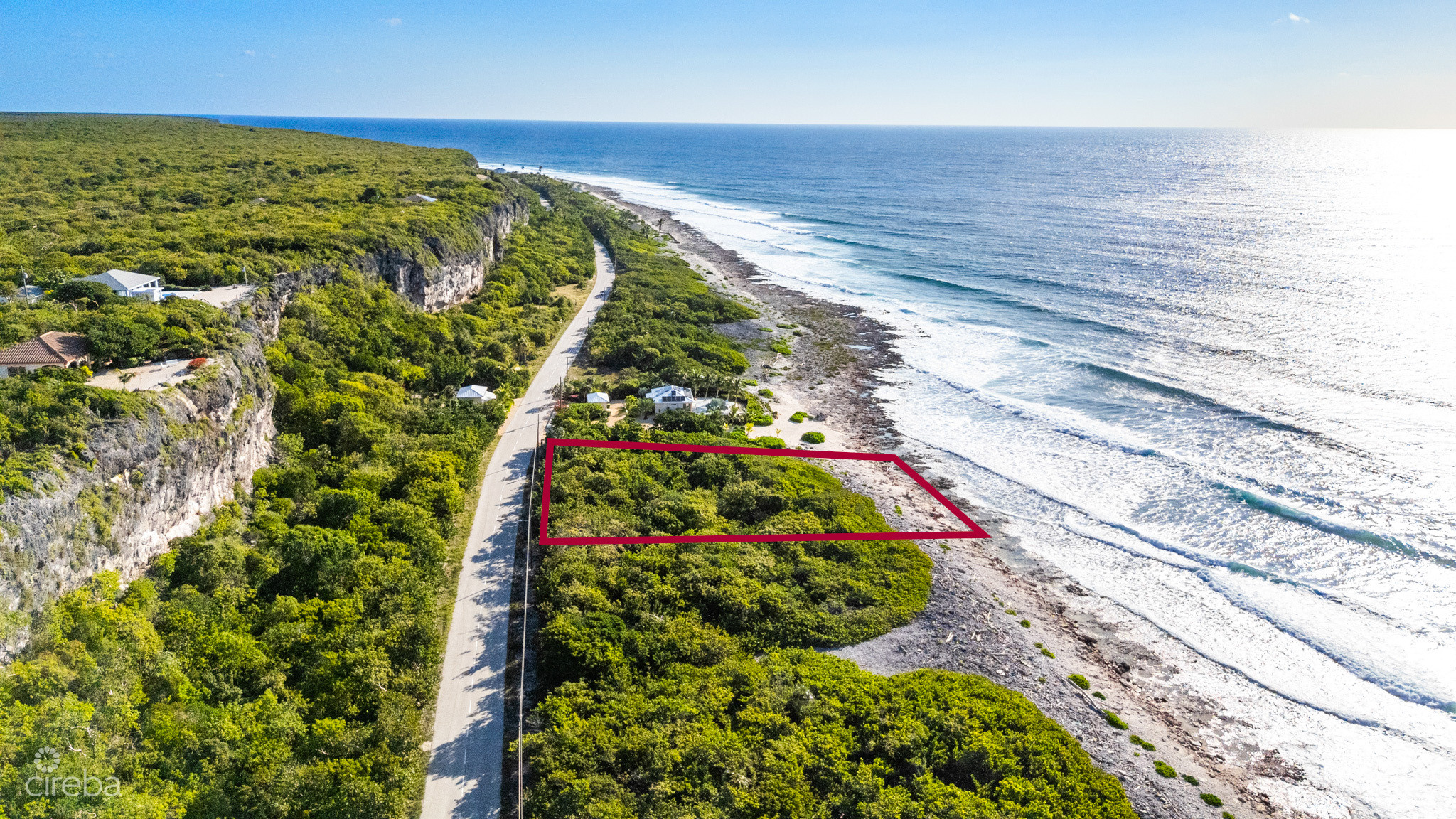 SOUTHSIDE EAST SANDY SEAFRONT LOT