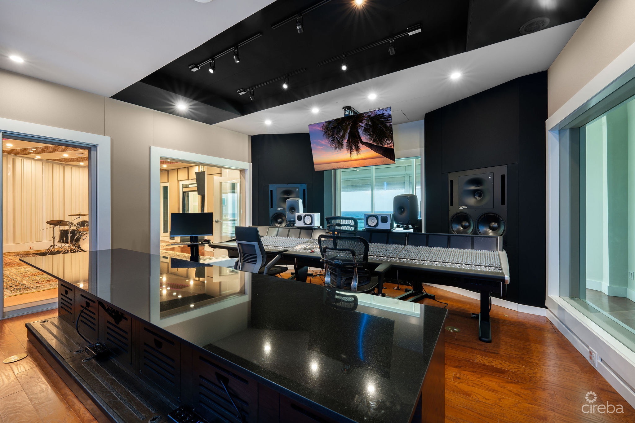 WHITEHALL HOUSE – PRIME COMMERCIAL BUILDING