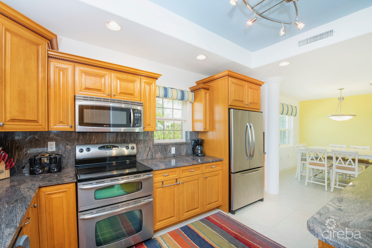 SAVANNAH BLUFF OCEANFRONT HOME