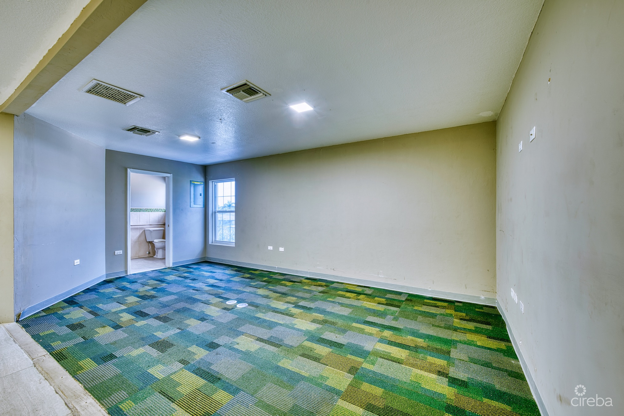 PROFESSIONAL OFFICE SUITE  AT PALM GROVE (UNIT 5)