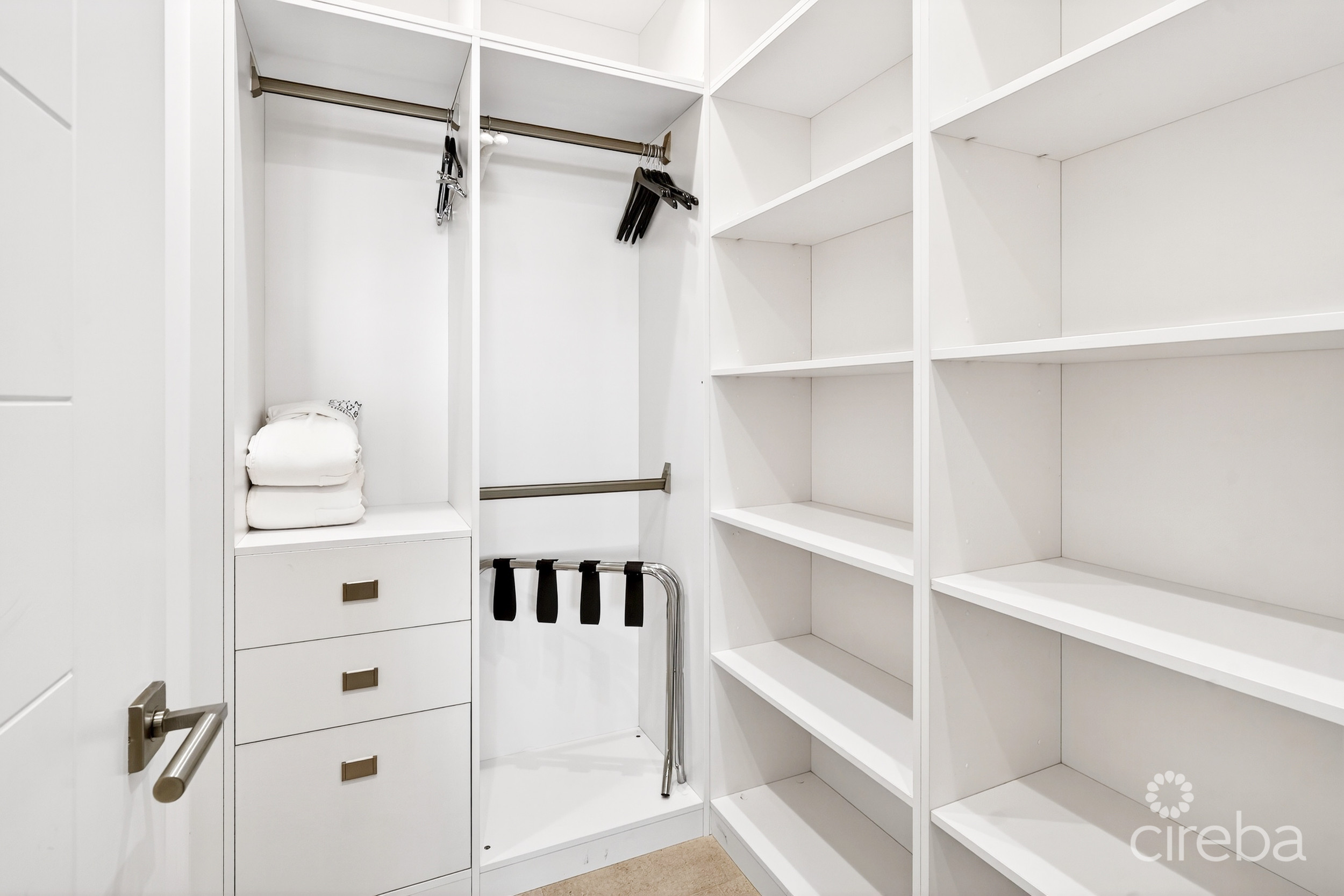 RUM POINT RESORT | RESIDENCE 203 BEACHFRONT CONDO