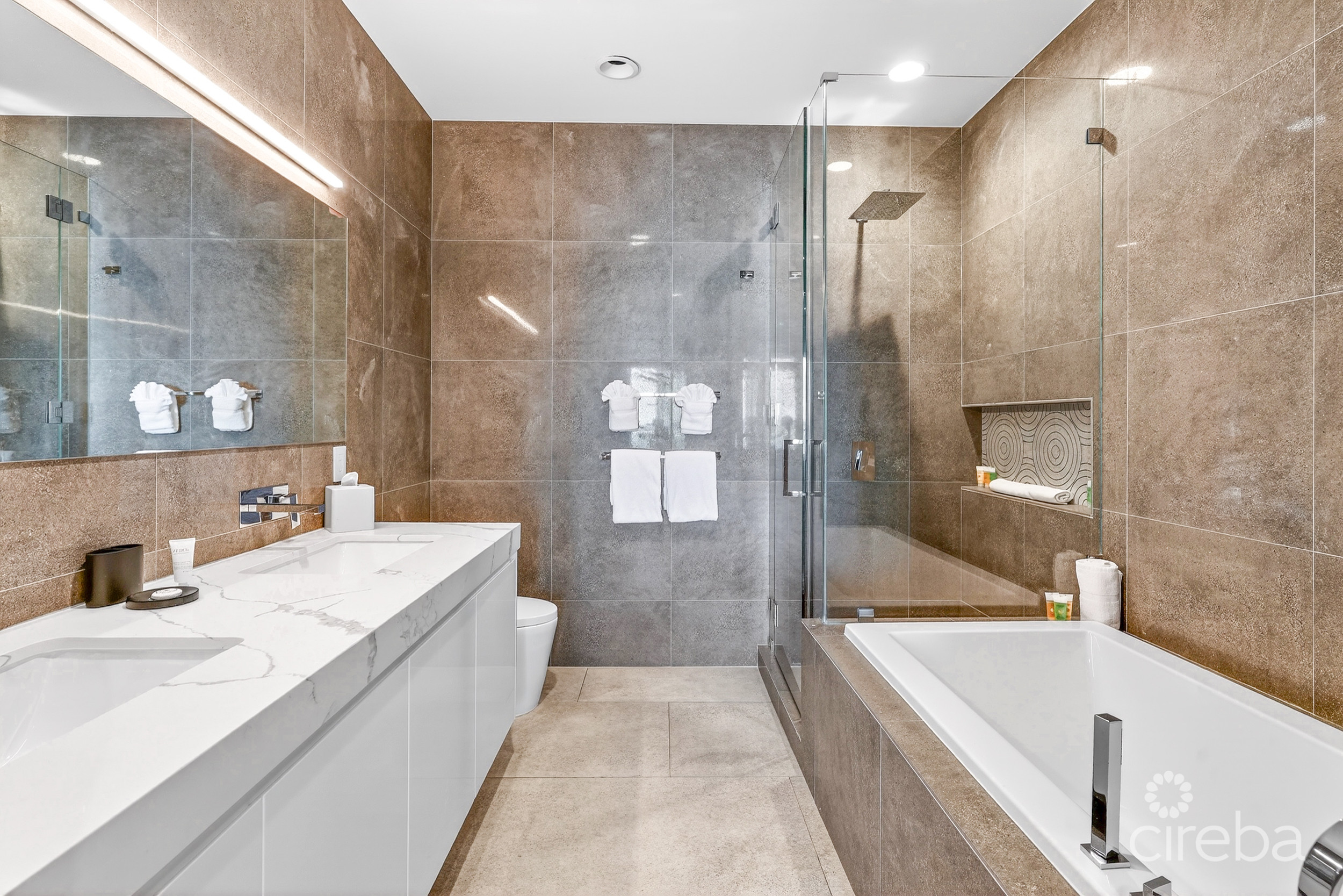 RUM POINT RESORT | RESIDENCE 203 BEACHFRONT CONDO