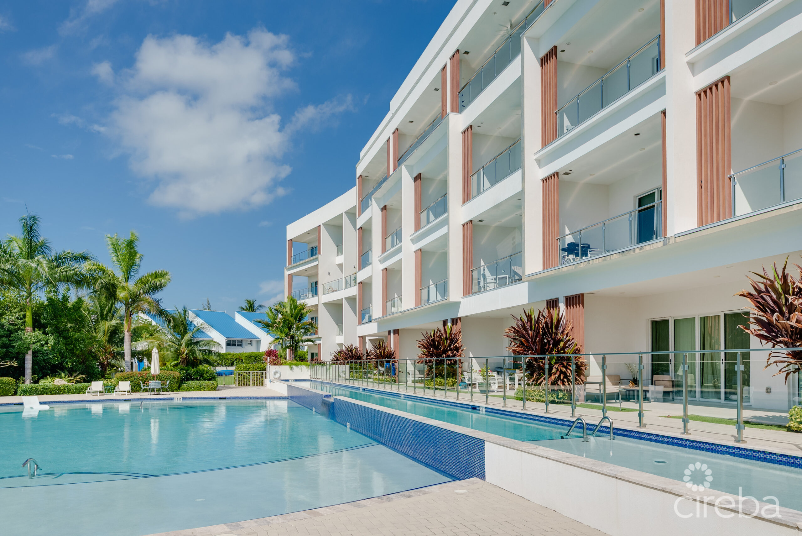 AURA #107, – GROUND FLOOR 3 BED POOLFRONT RESIDENCE