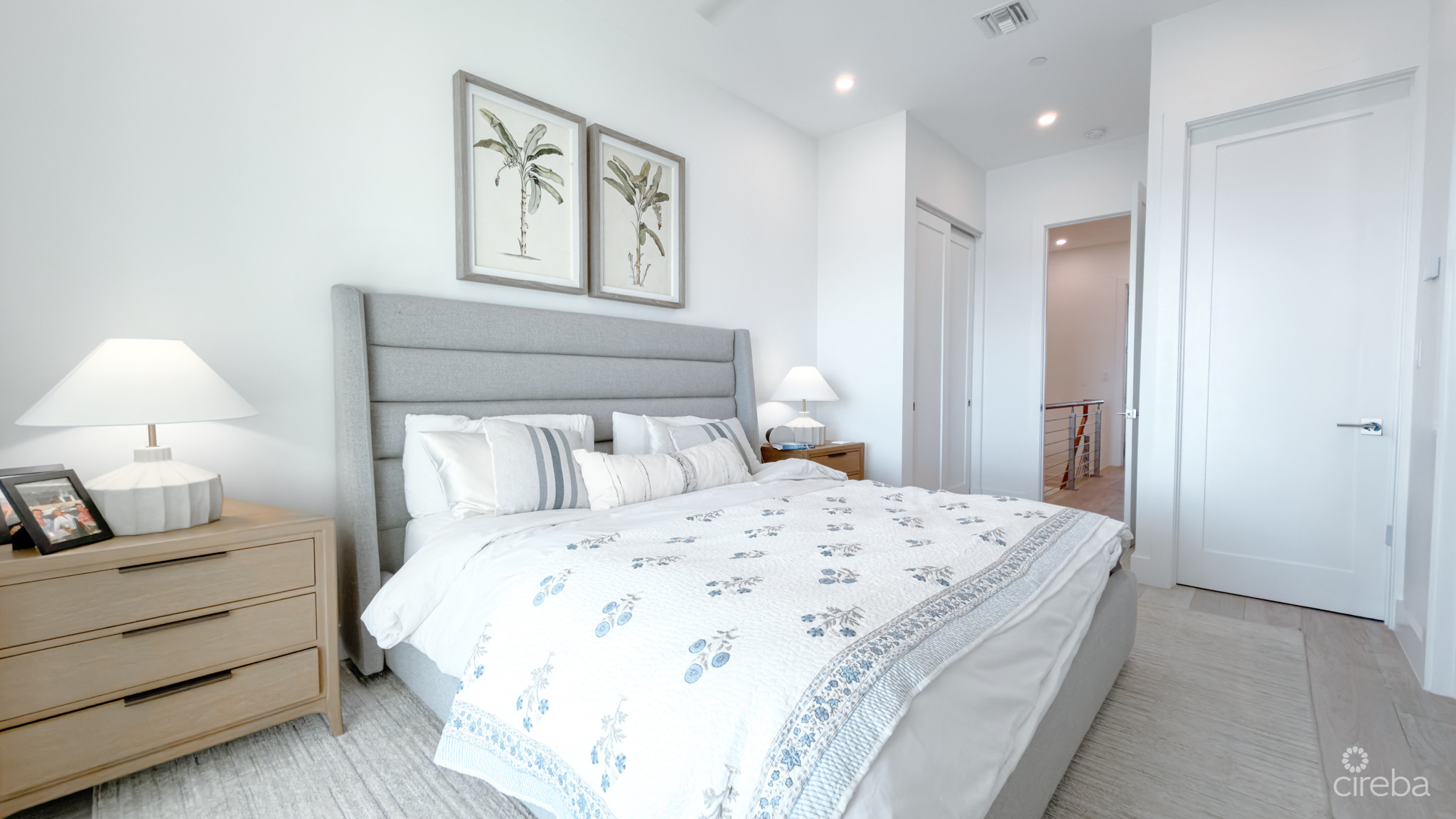 AURA #303 – OCEANFRONT 2 BED PLUS DEN TOWNHOUSE RESIDENCE