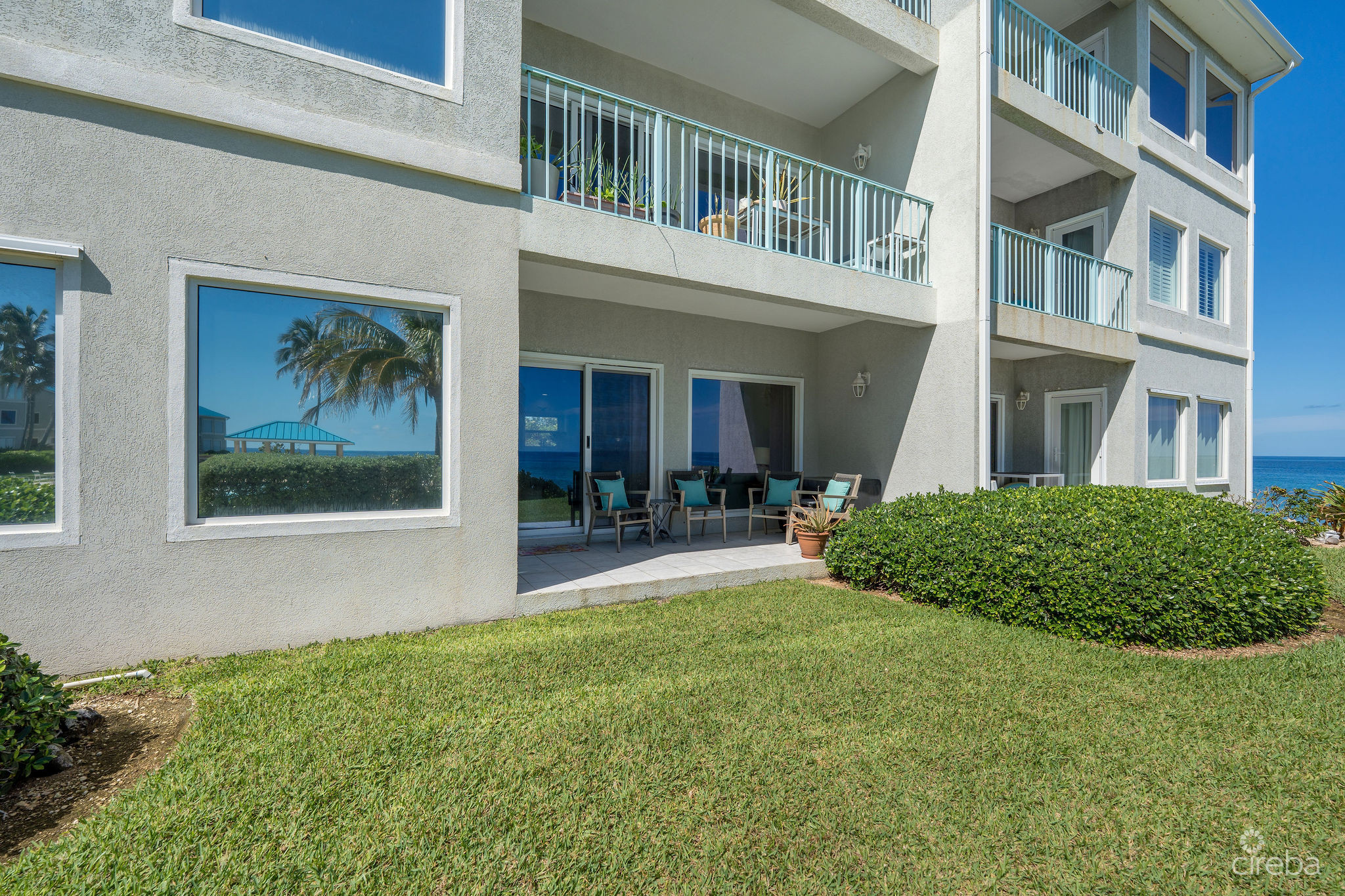 OCEAN POINTE VILLAS