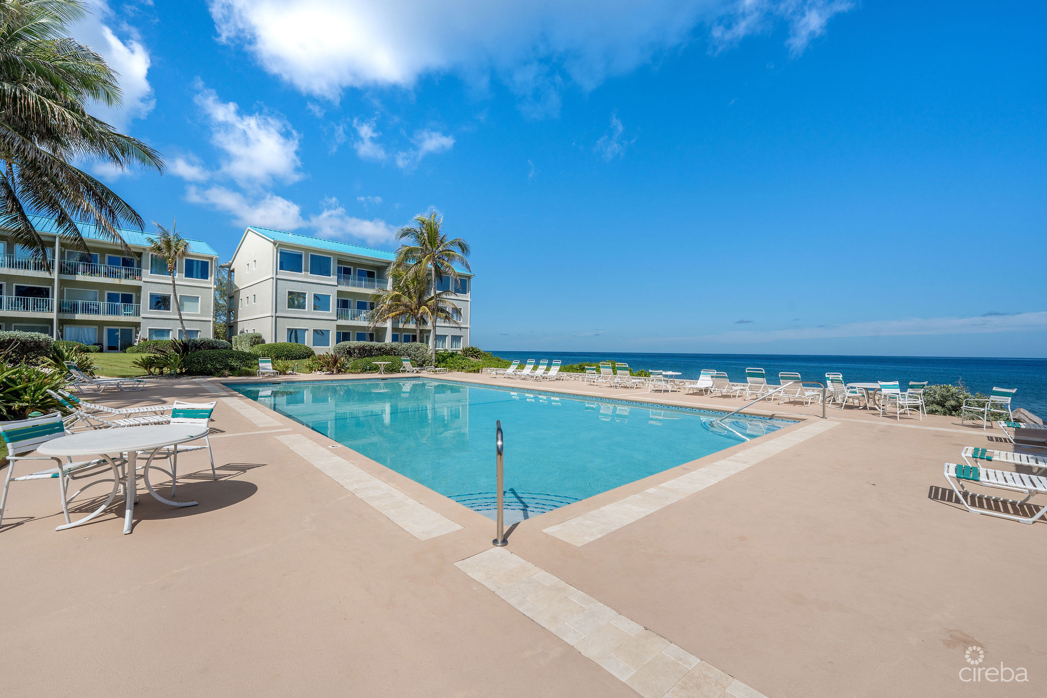 OCEAN POINTE VILLAS