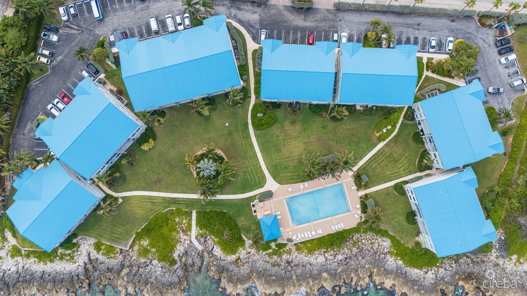 OCEAN POINTE VILLAS