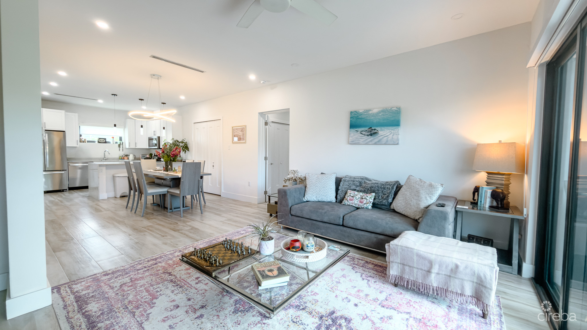 THE LAGOONS 3 BED WATERFRONT TOWNHOUSE