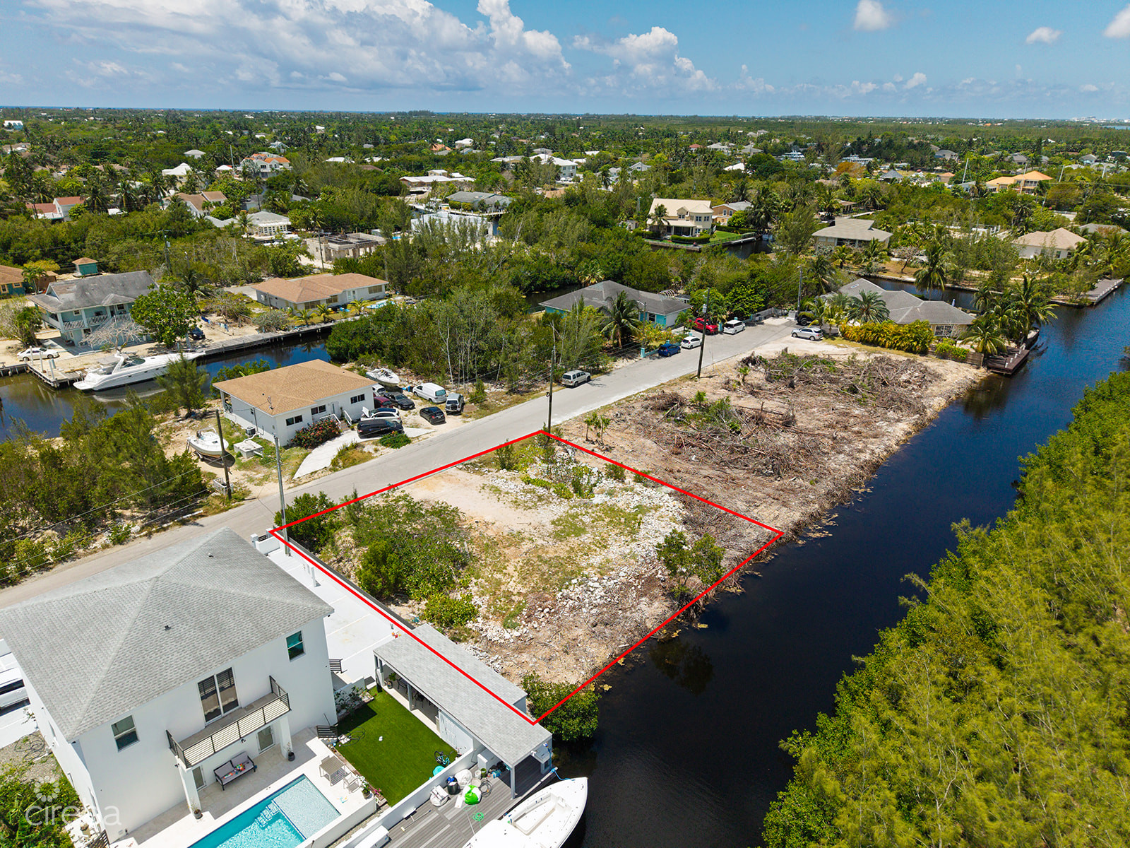 0.2296 ACRE – CANAL LOT – FILLED