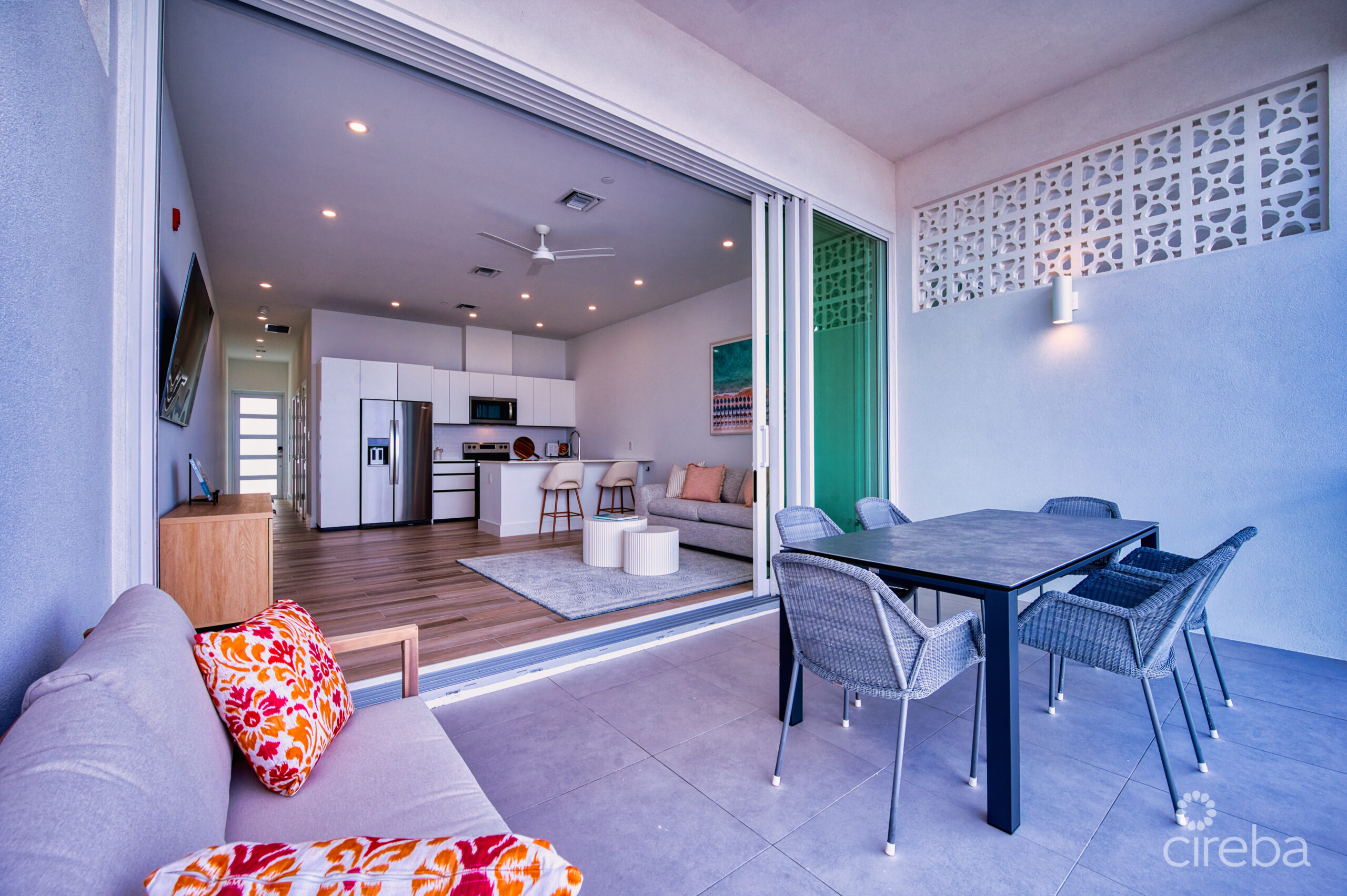 SUNSET POINT #17 – AIR B N B 5 STAR RATED TOP PERFORMER
