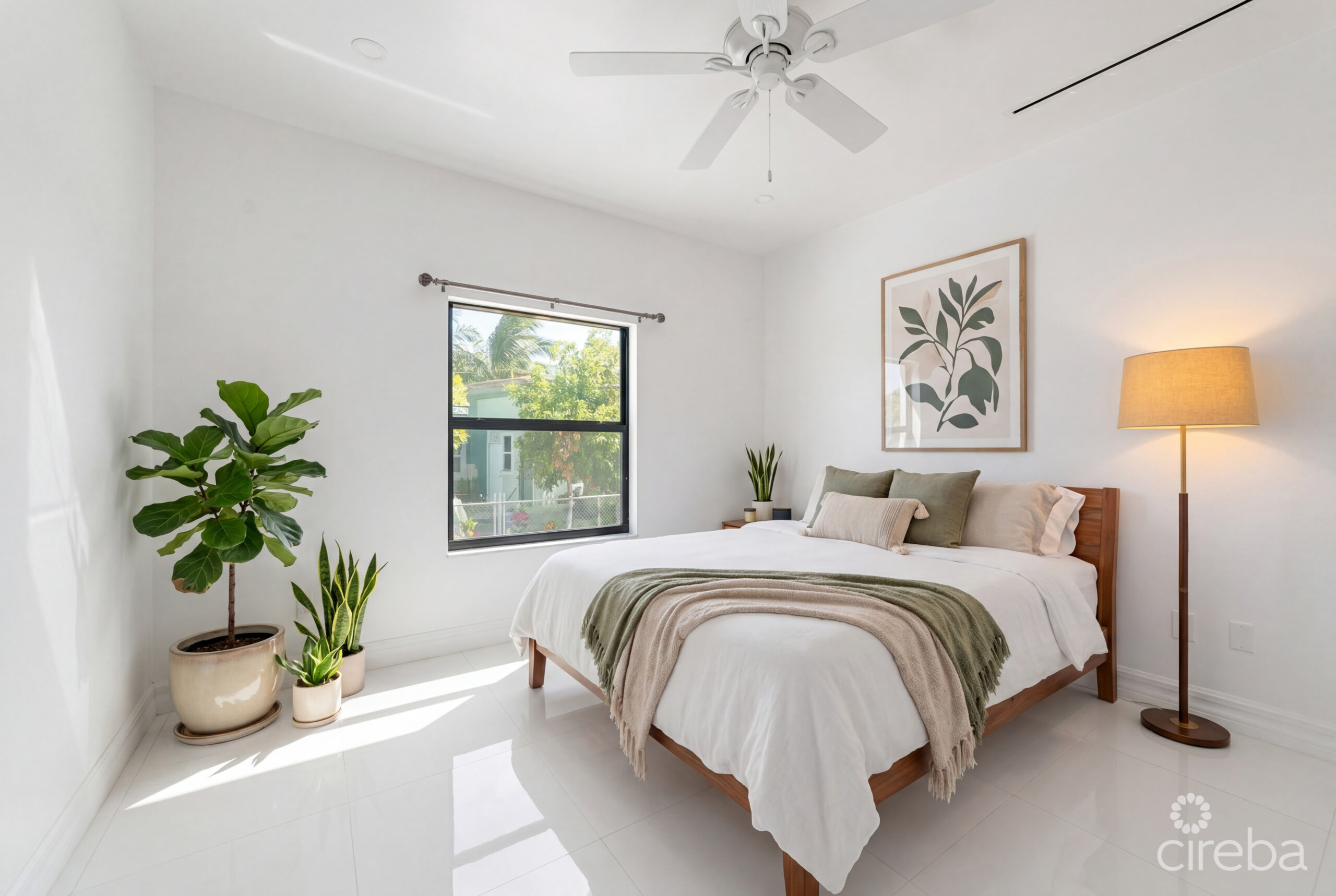 HYRE VIEW – 3 BED, 2 BATH DUPLEX