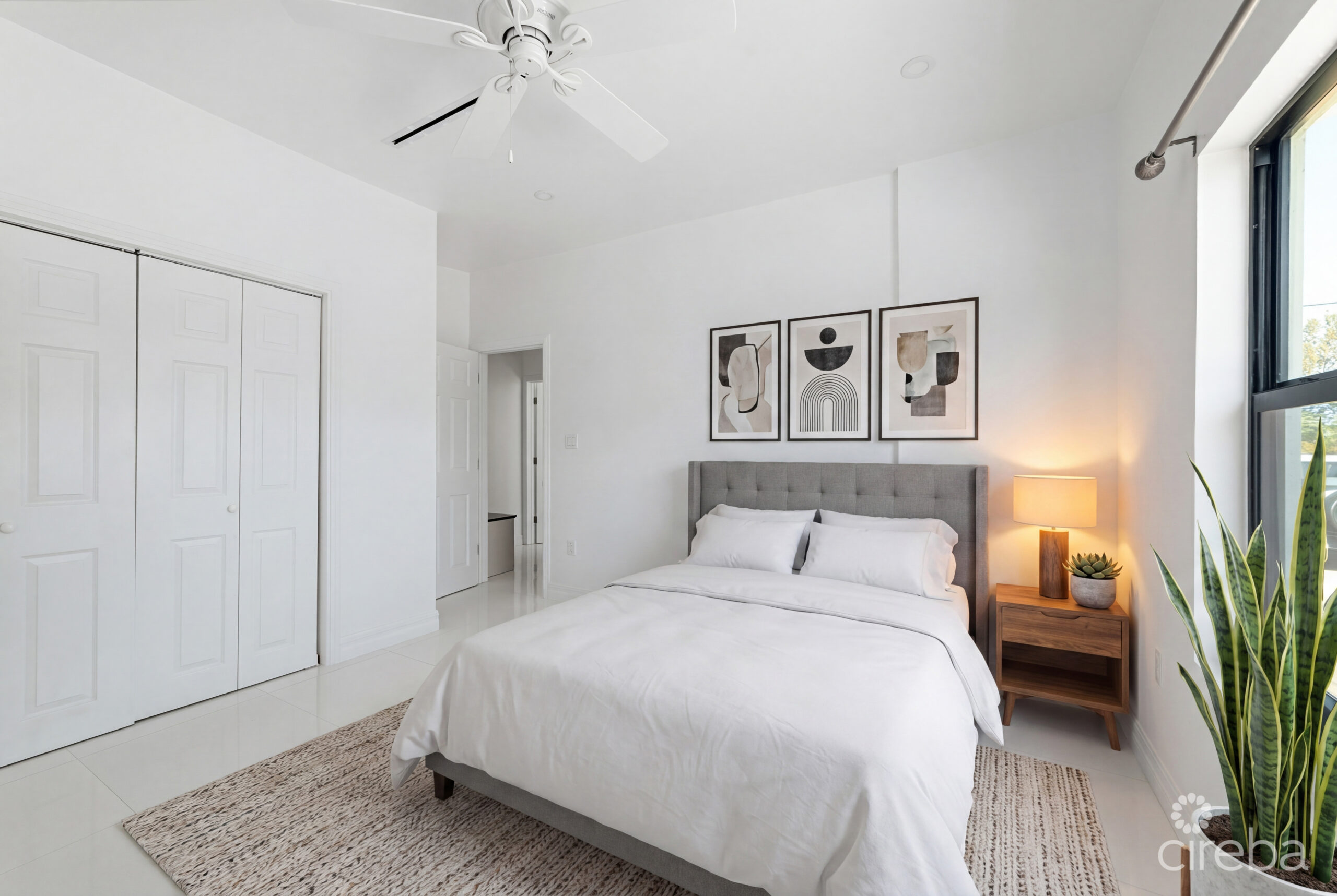 HYRE VIEW – 3 BED, 2 BATH DUPLEX