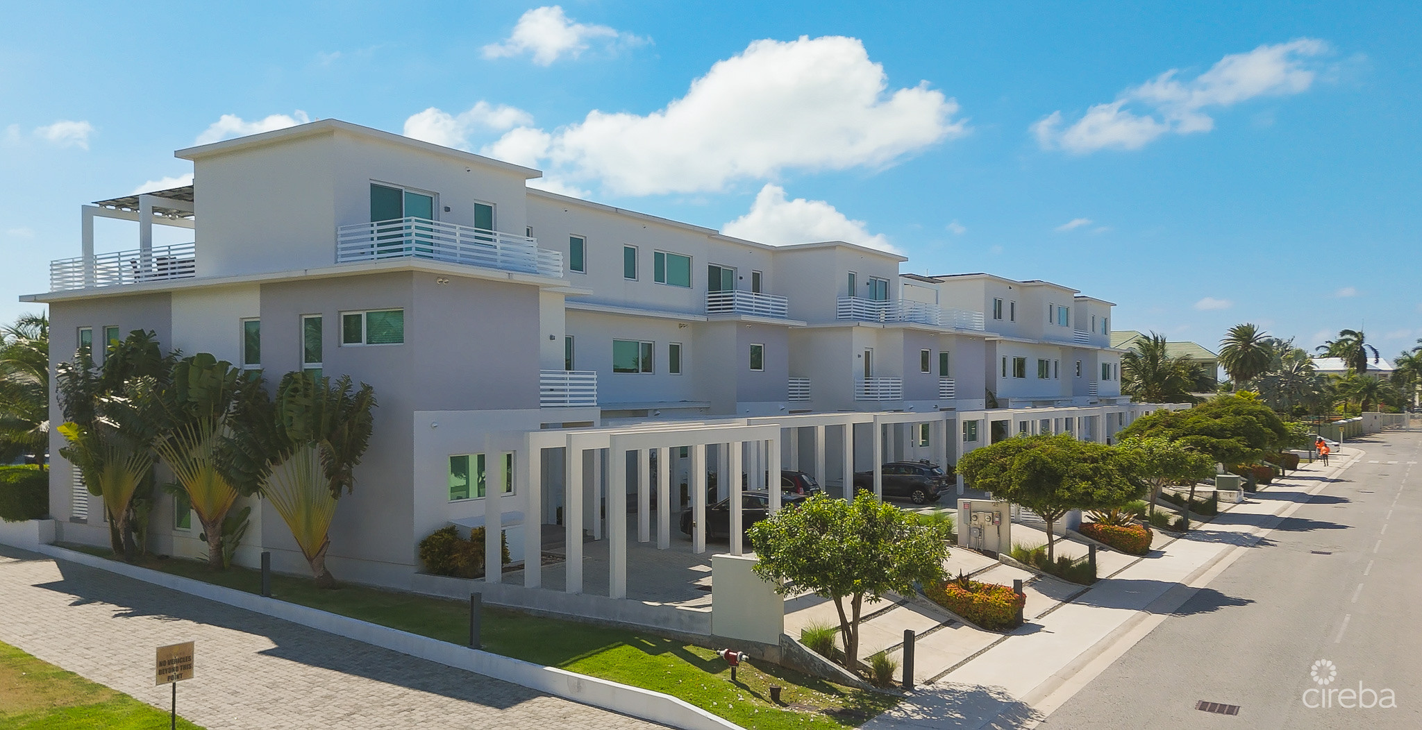 SOLARA TOWNHOME CRYSTAL HARBOUR