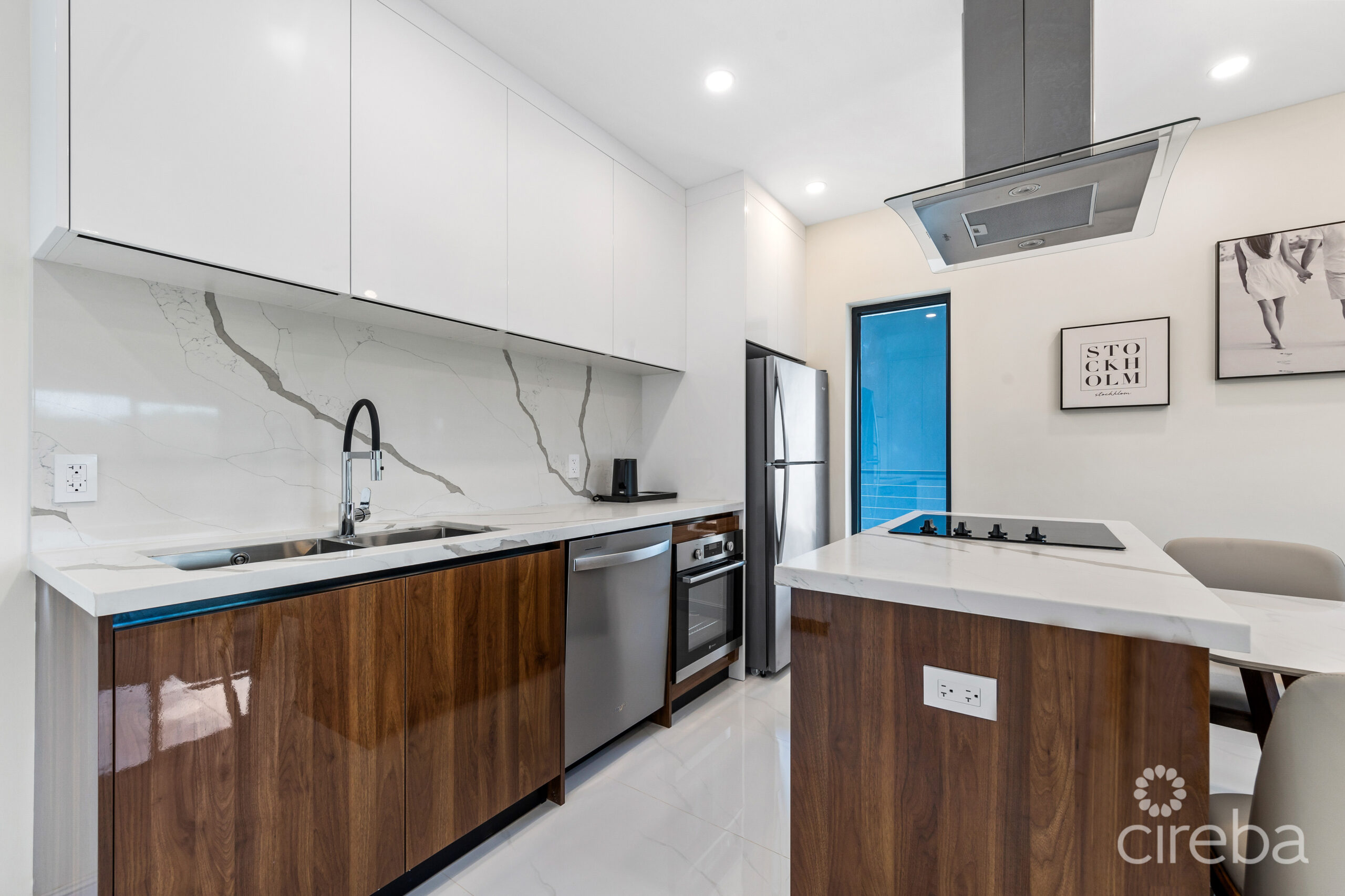 LOVELY 2 BED  2 BATH – ARZA WEST BAY