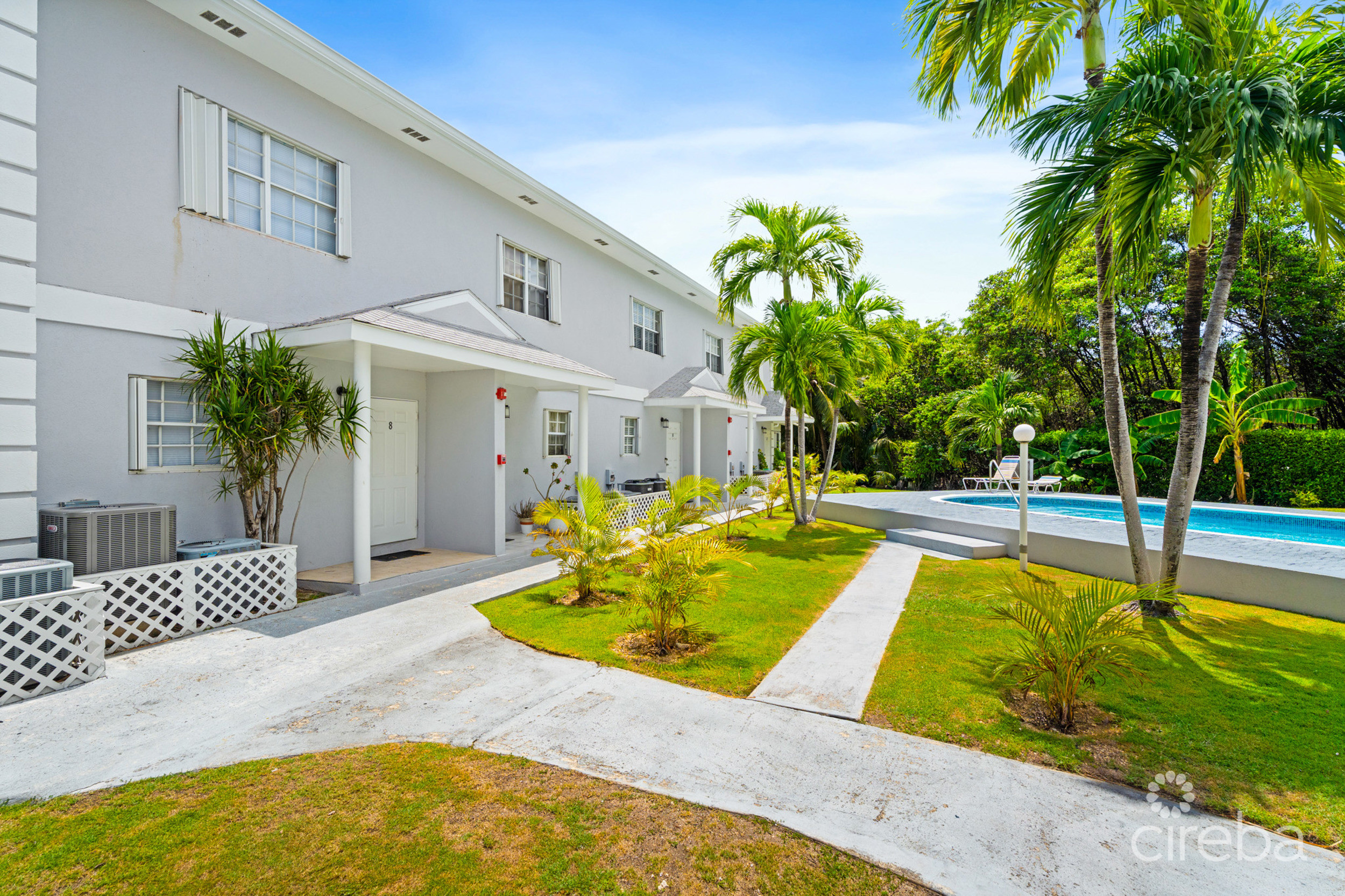 PARK VIEW COURT,  PHASE ONE – LOCATION CLOSE TO SMB