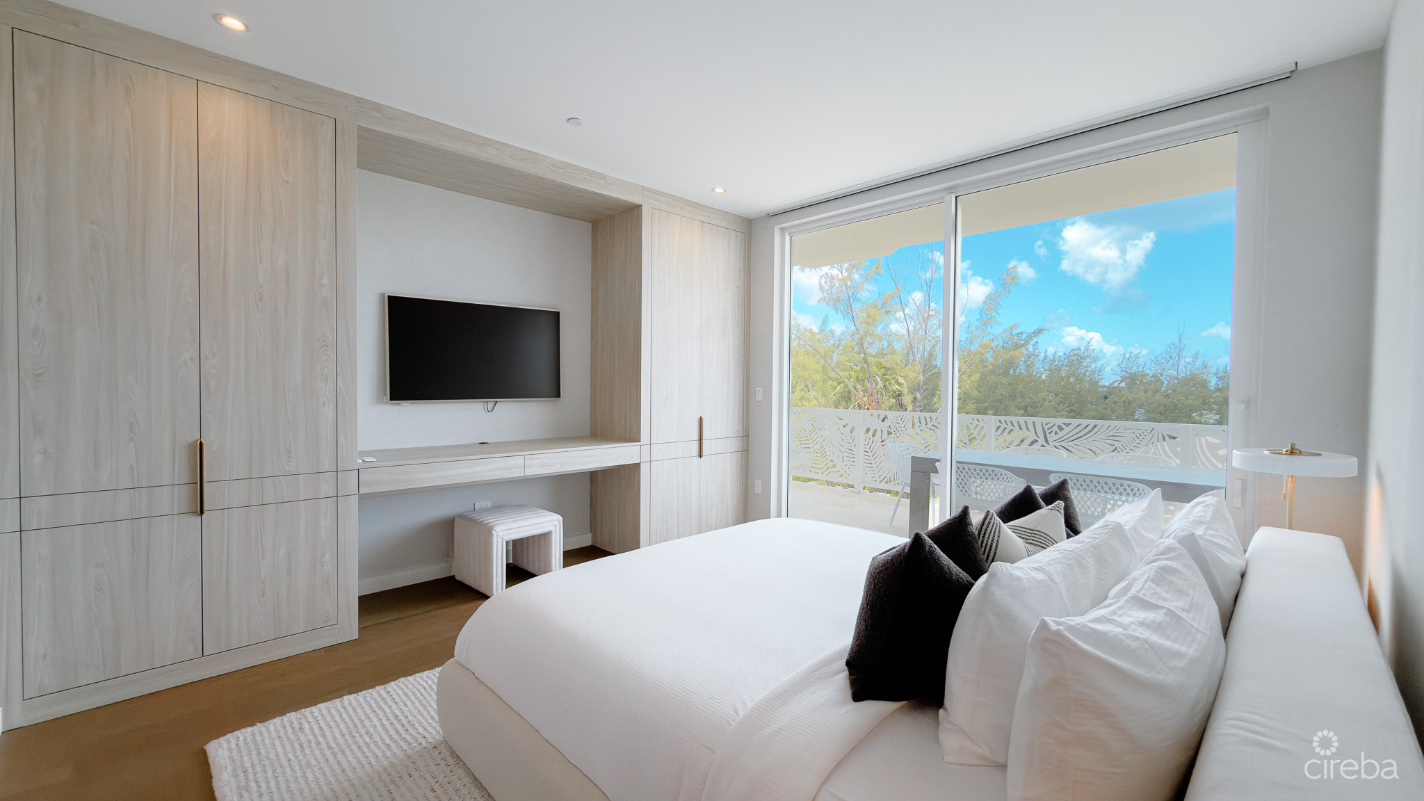 THE GROVE TOO – 4 BED PENTHOUSE