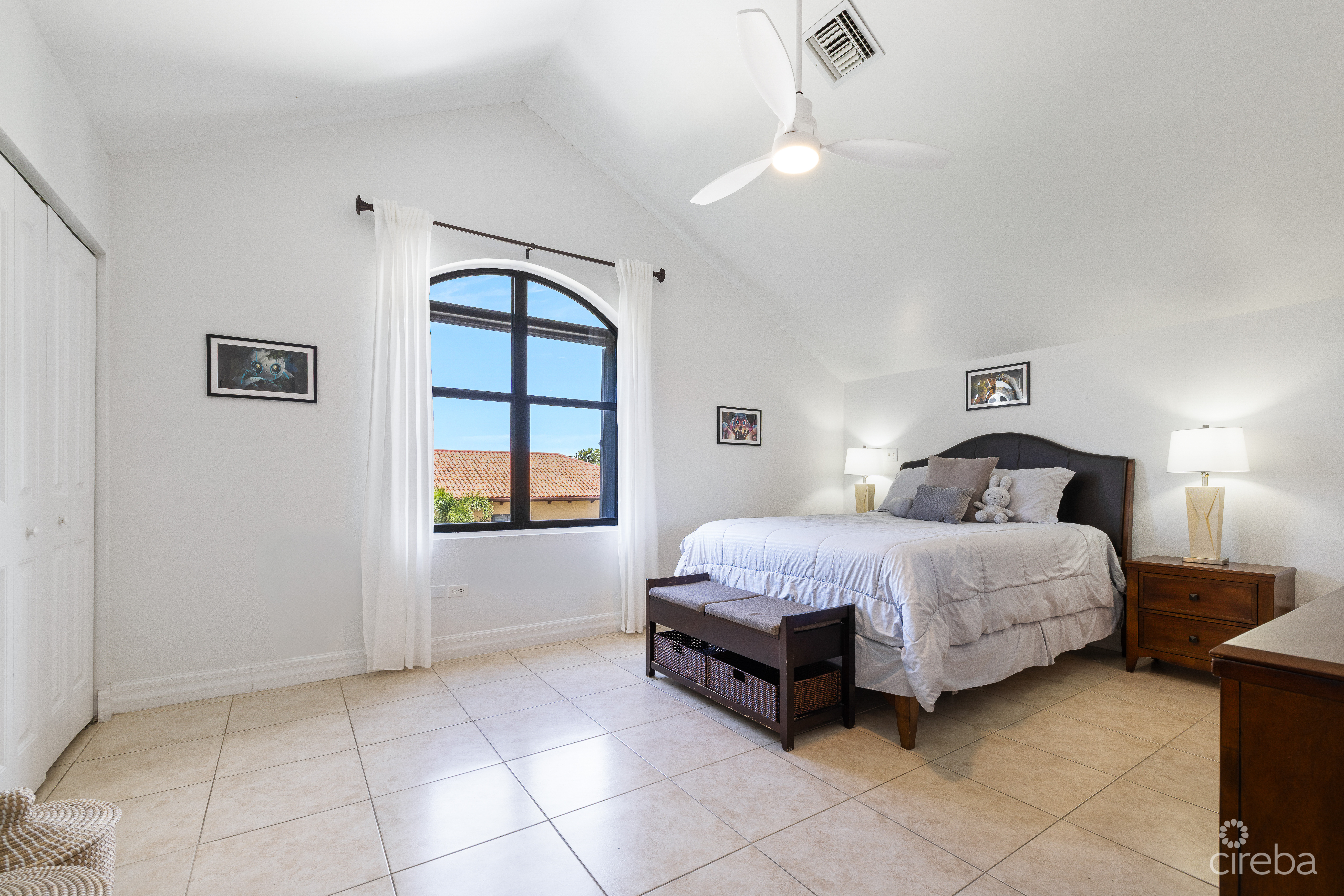 HILTON ESTATES