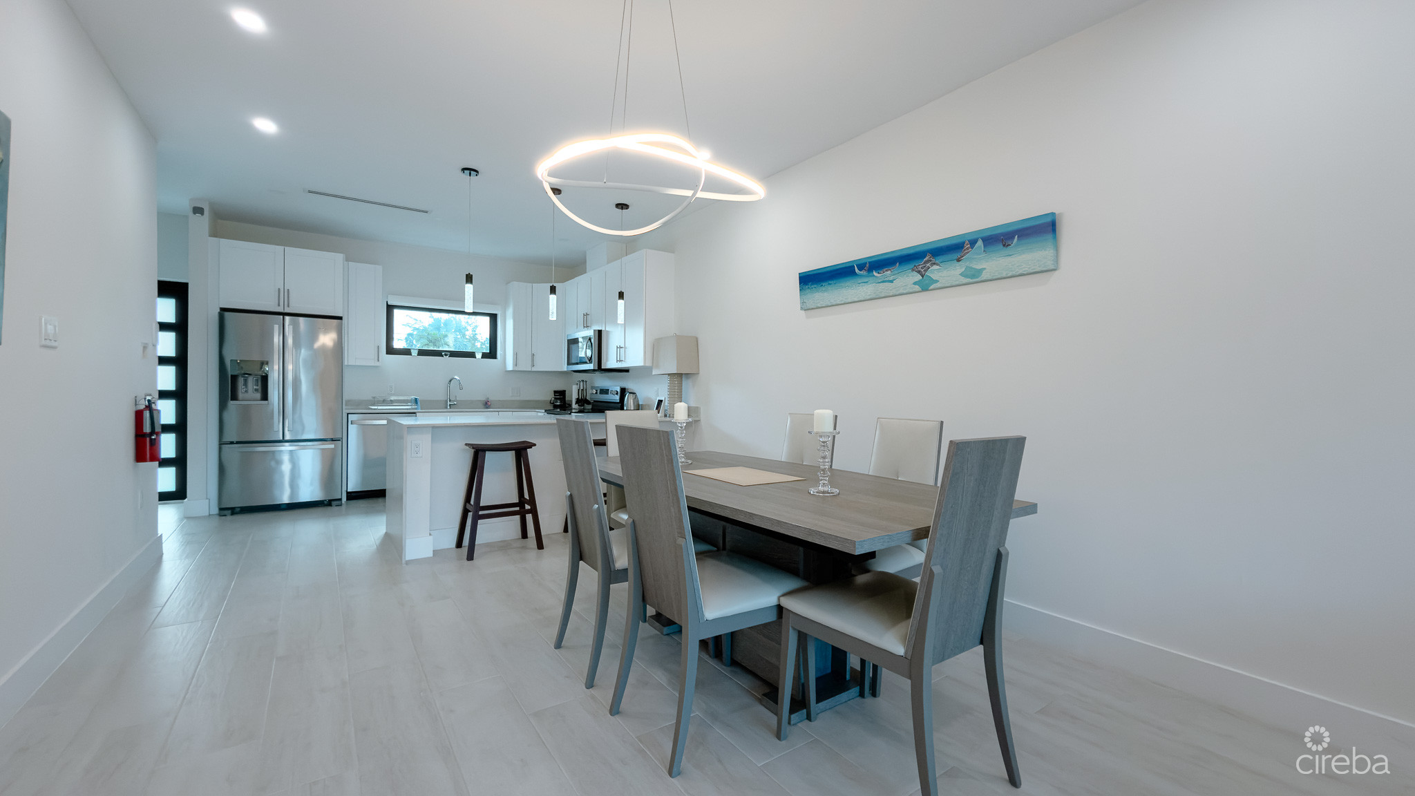 THE LAGOONS 2 BED WATERFRONT TOWNHOUSE