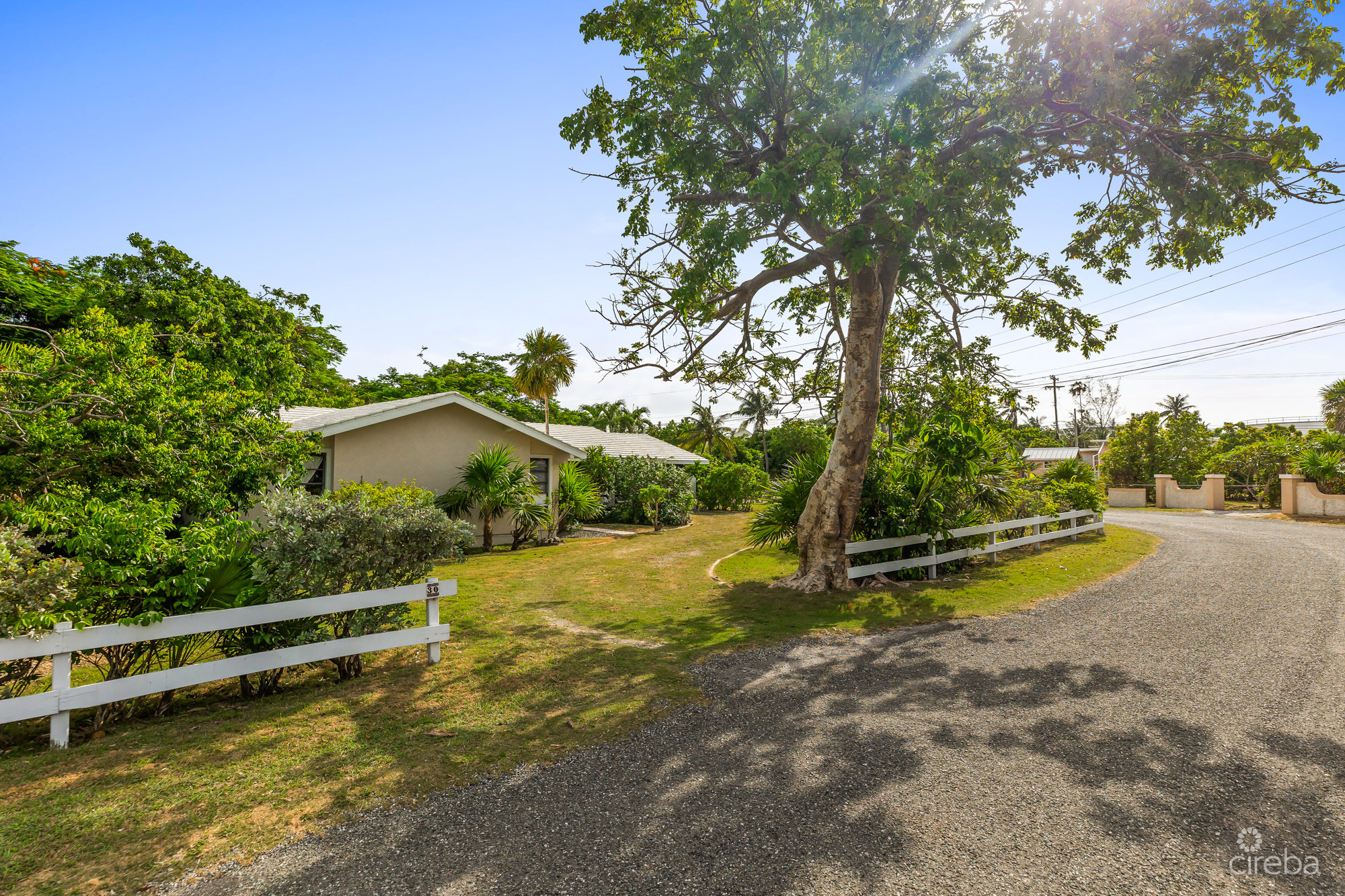 PHELAN CLOSE 30, SOUTH SOUND HOME
