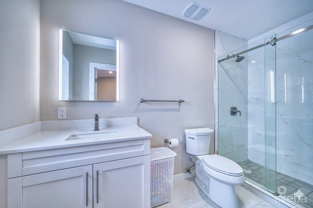 DOWNTOWN REACH 801