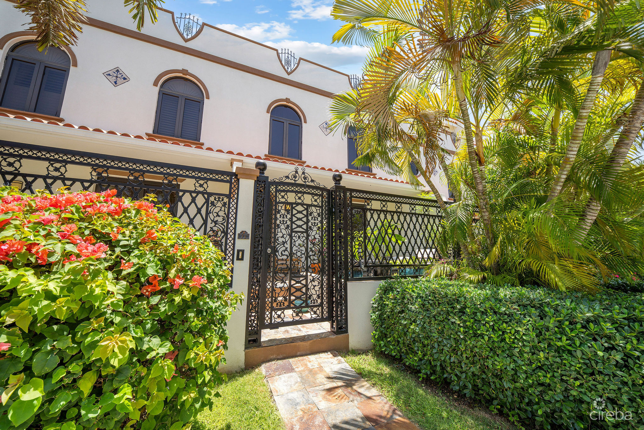 SAN SEBASTIAN SPECTACULAR 4 BEDROOM