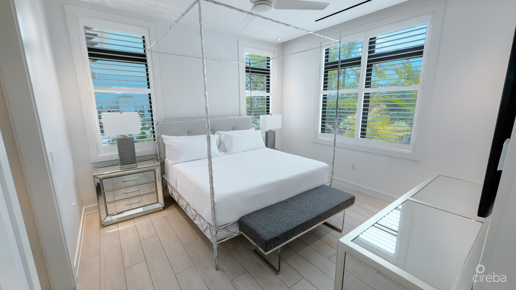 OLEA – 2 BED CORNER CONDO