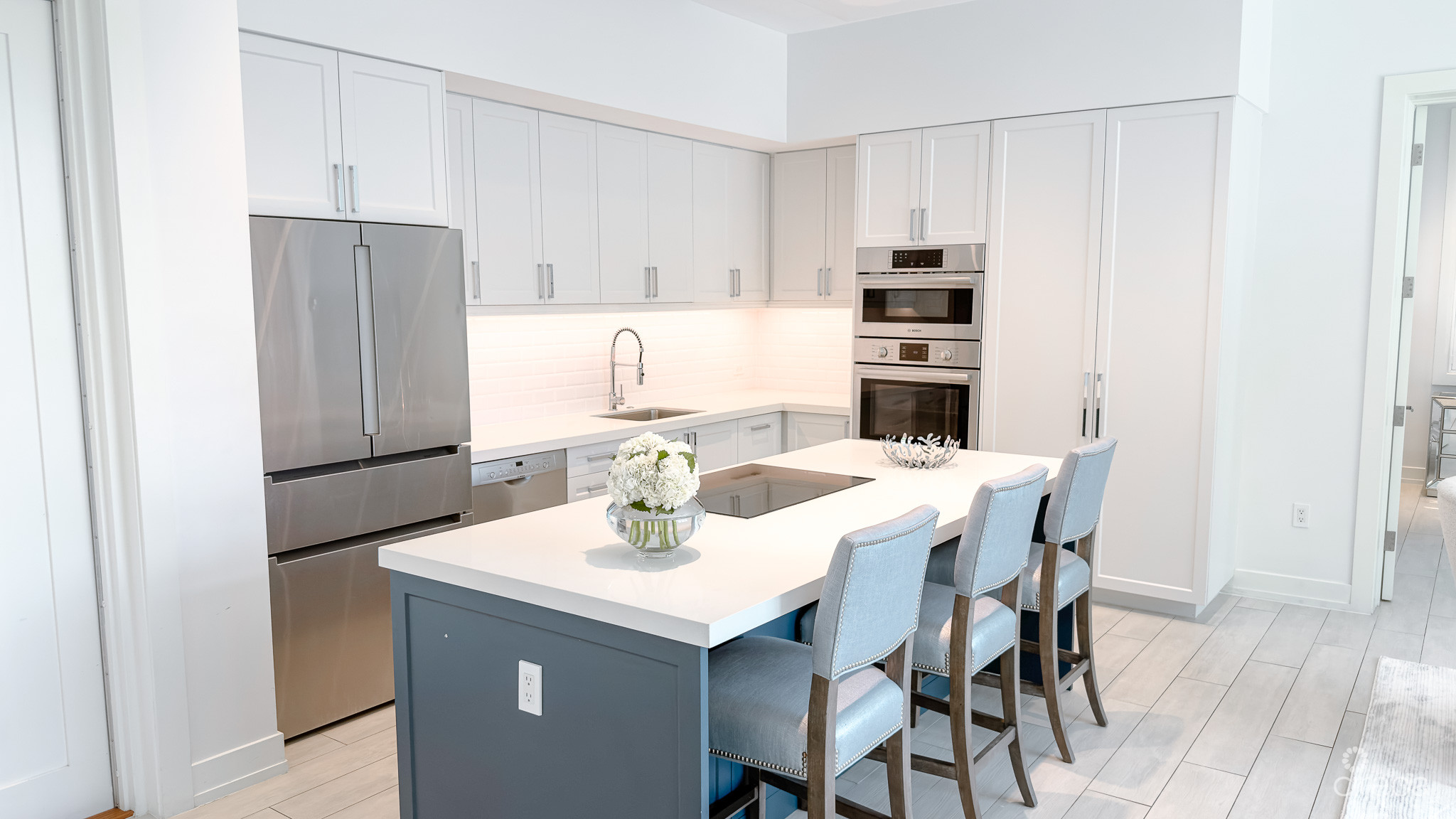 OLEA – 2 BED CORNER CONDO