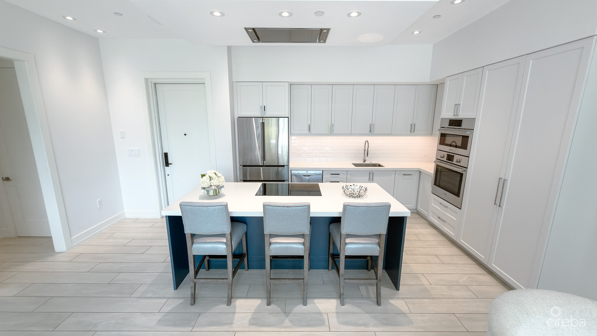 OLEA – 2 BED CORNER CONDO