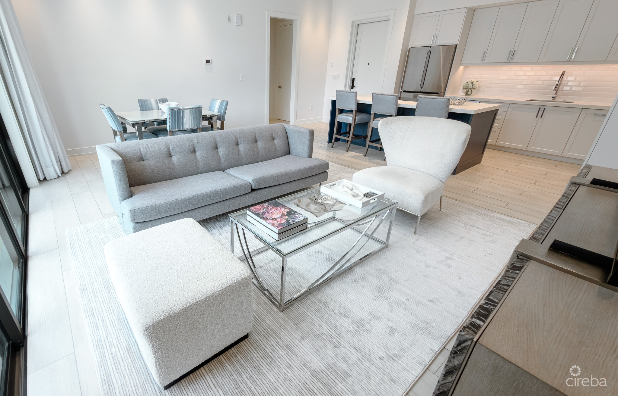 OLEA – 2 BED CORNER CONDO