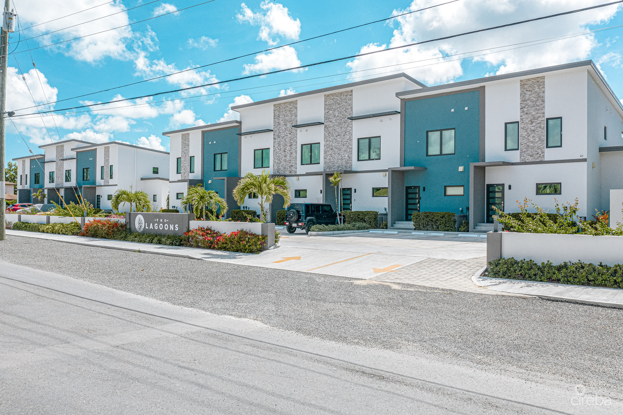 THE LAGOONS 2 BED WATERFRONT TOWNHOUSE