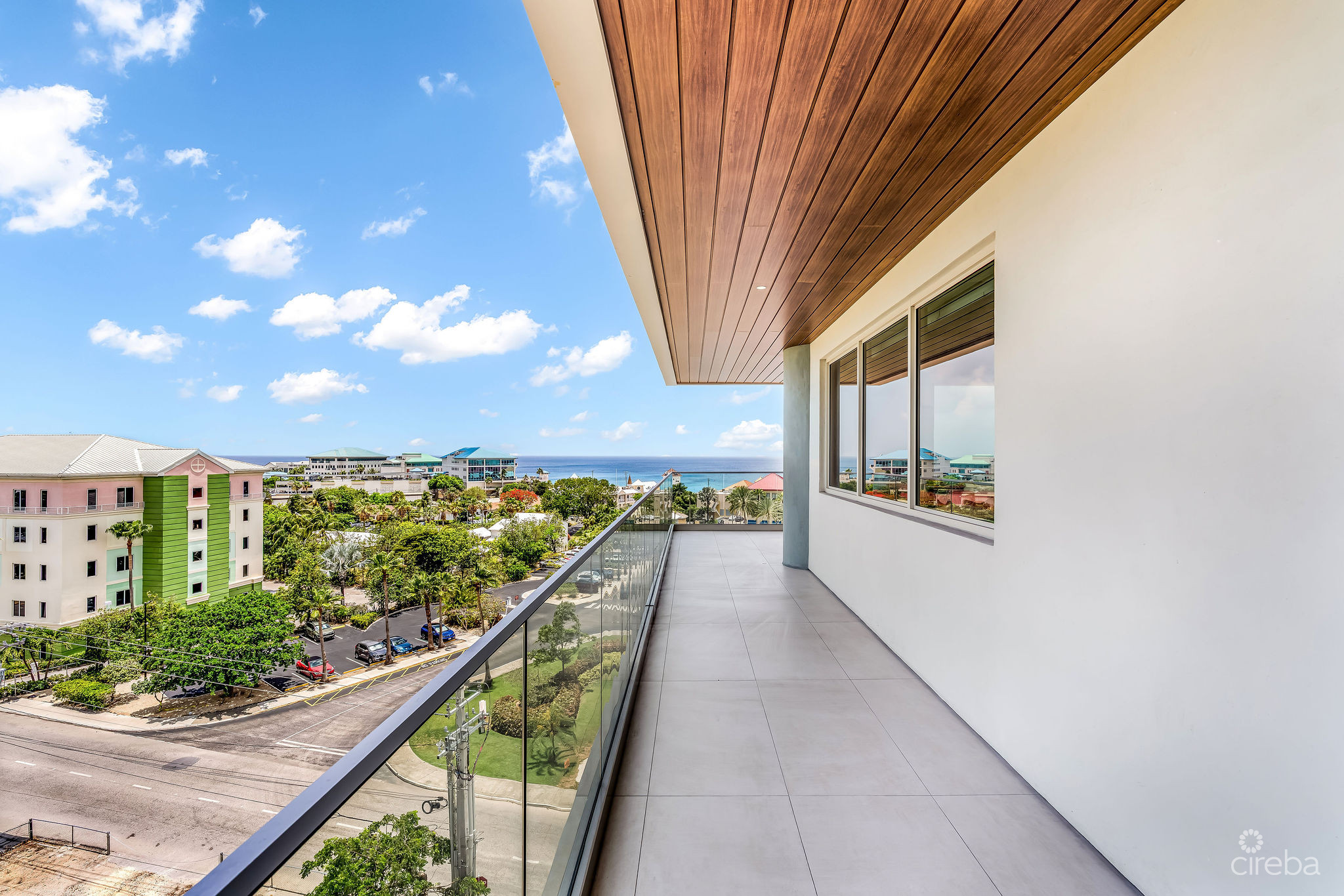 ONE|GT 601 – SIGNATURE GRAND RESIDENCE