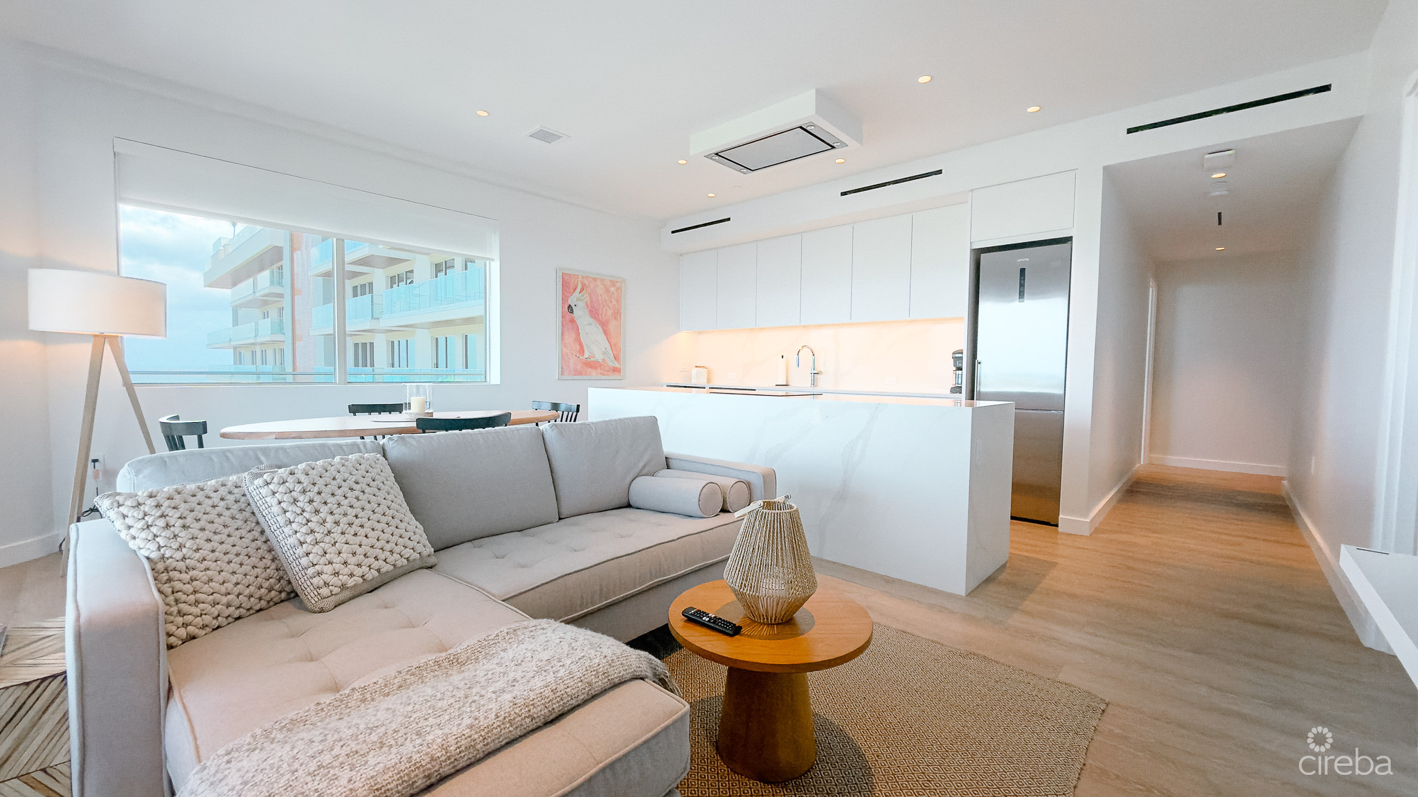 ONE GT – FURNISHED 2 BED WITH DEN