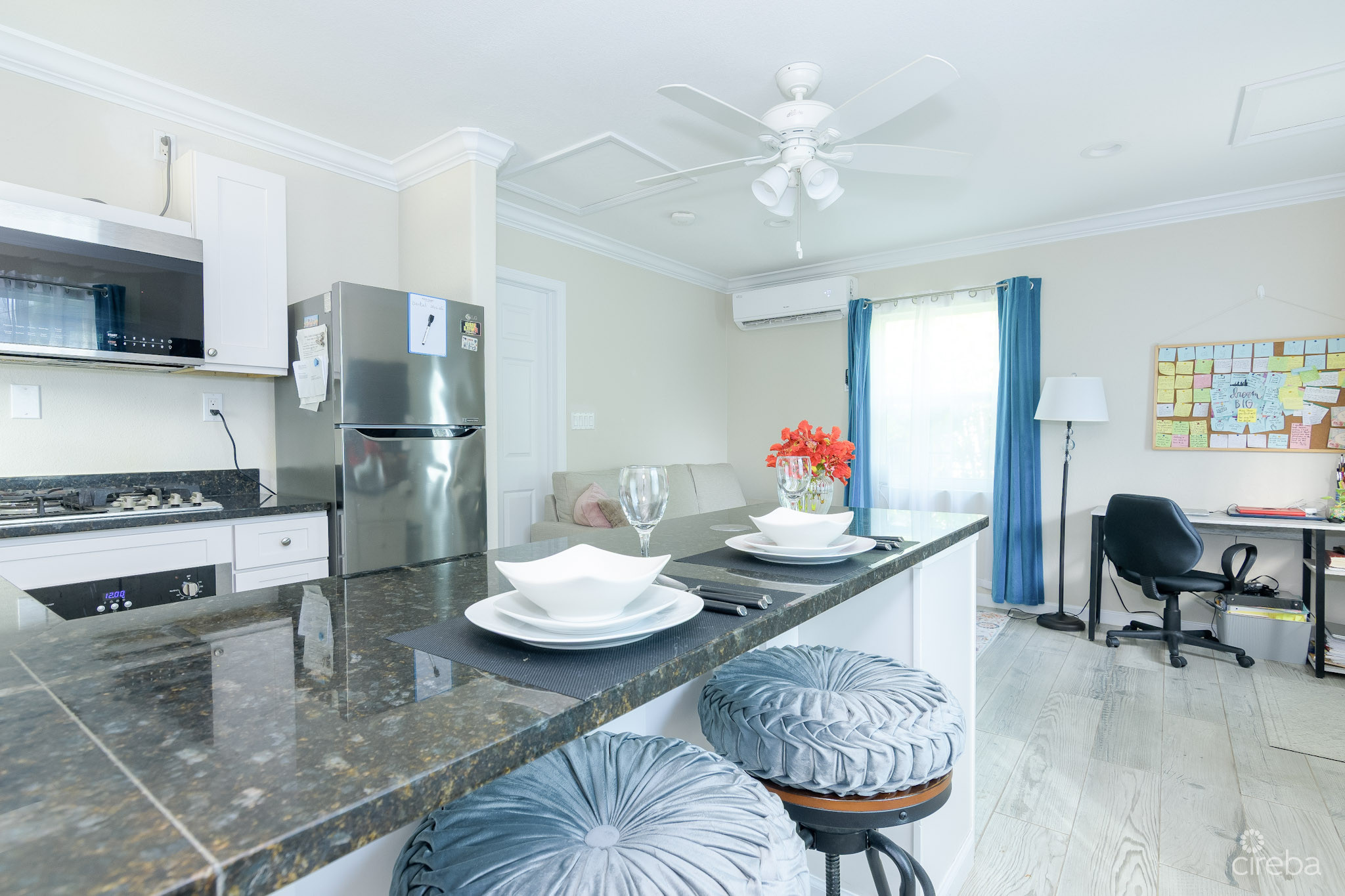 CAYMAN BRAC PIONEER LANE HOUSE AND COTTAGE