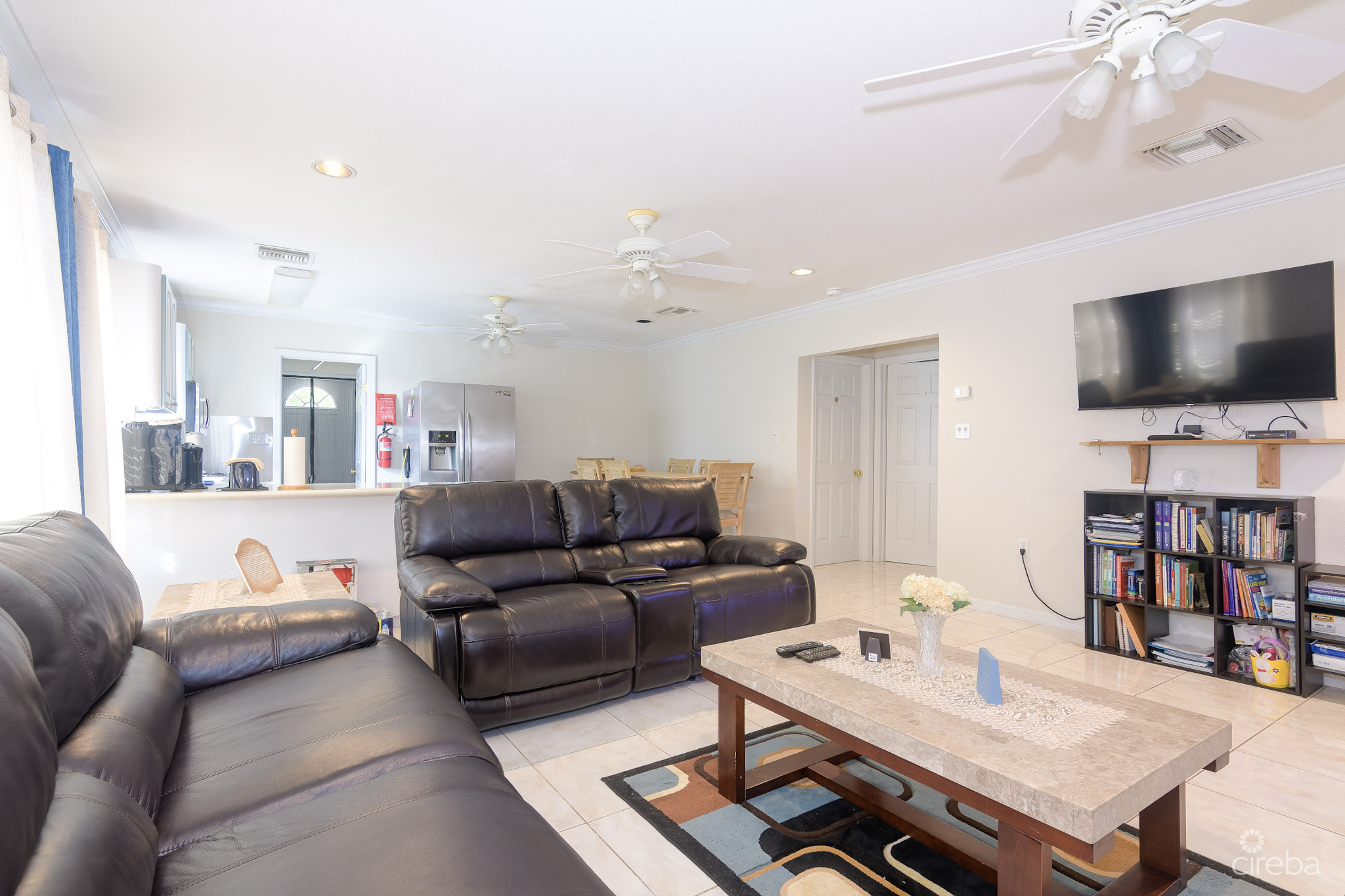 CAYMAN BRAC PIONEER LANE HOUSE AND COTTAGE