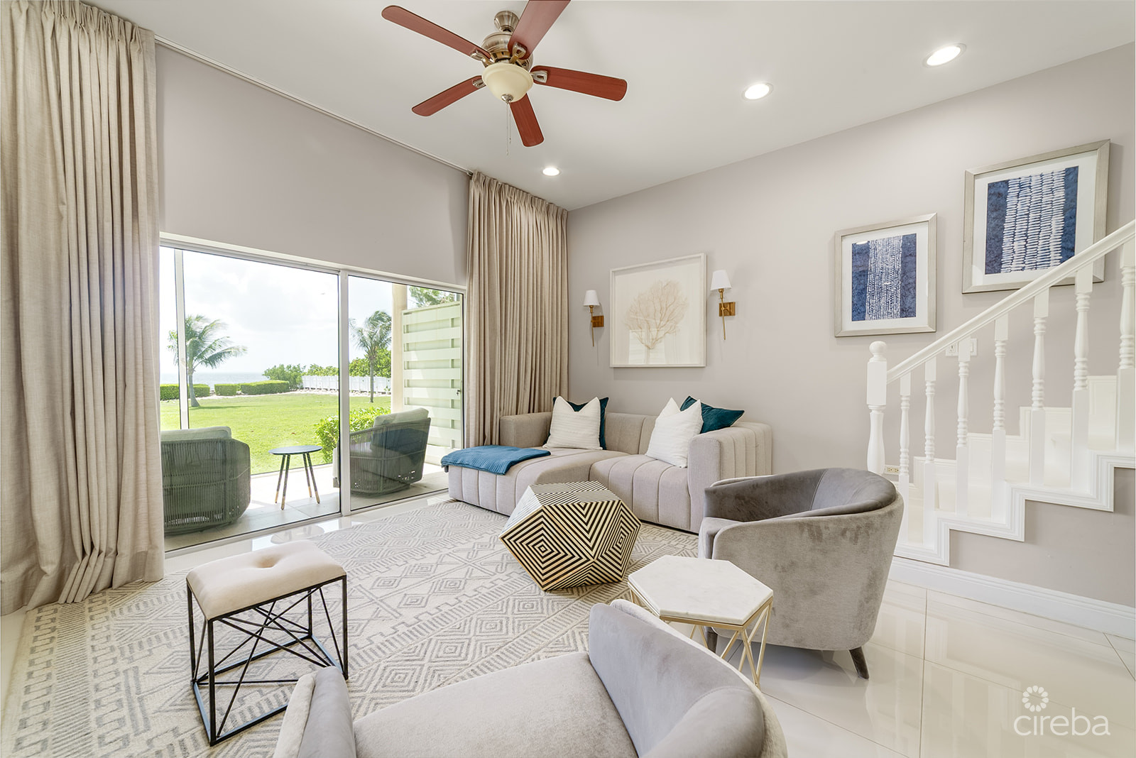 SNUG HARBOUR VILLAS #2 – OCEANFRONT TOWNHOME