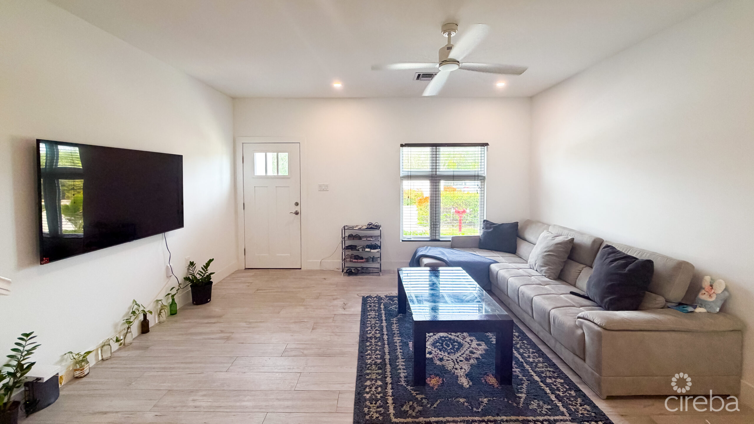 OCEAN VISTA 2 BED TOWNHOUSE