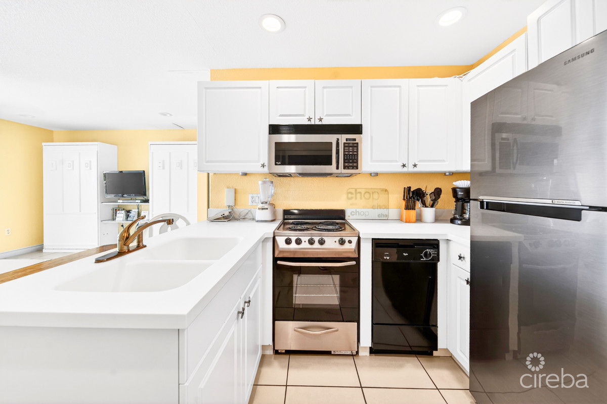COMPASS POINT 205 – ONE BEDROOM