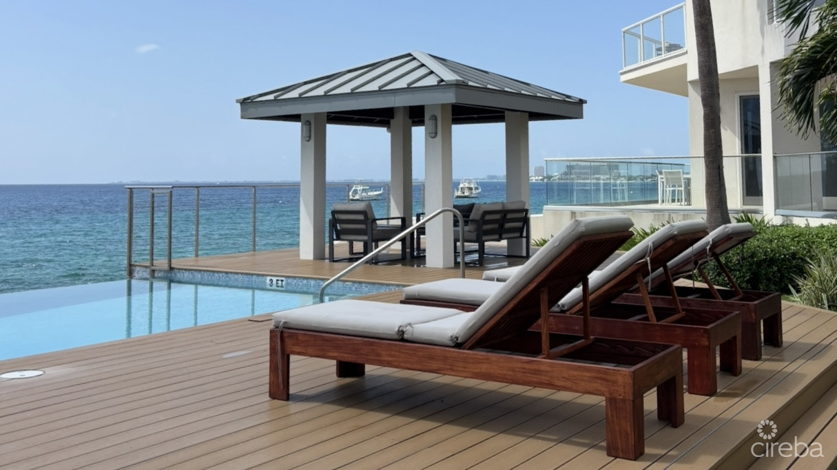 SEAVIEW UNIT # 106
