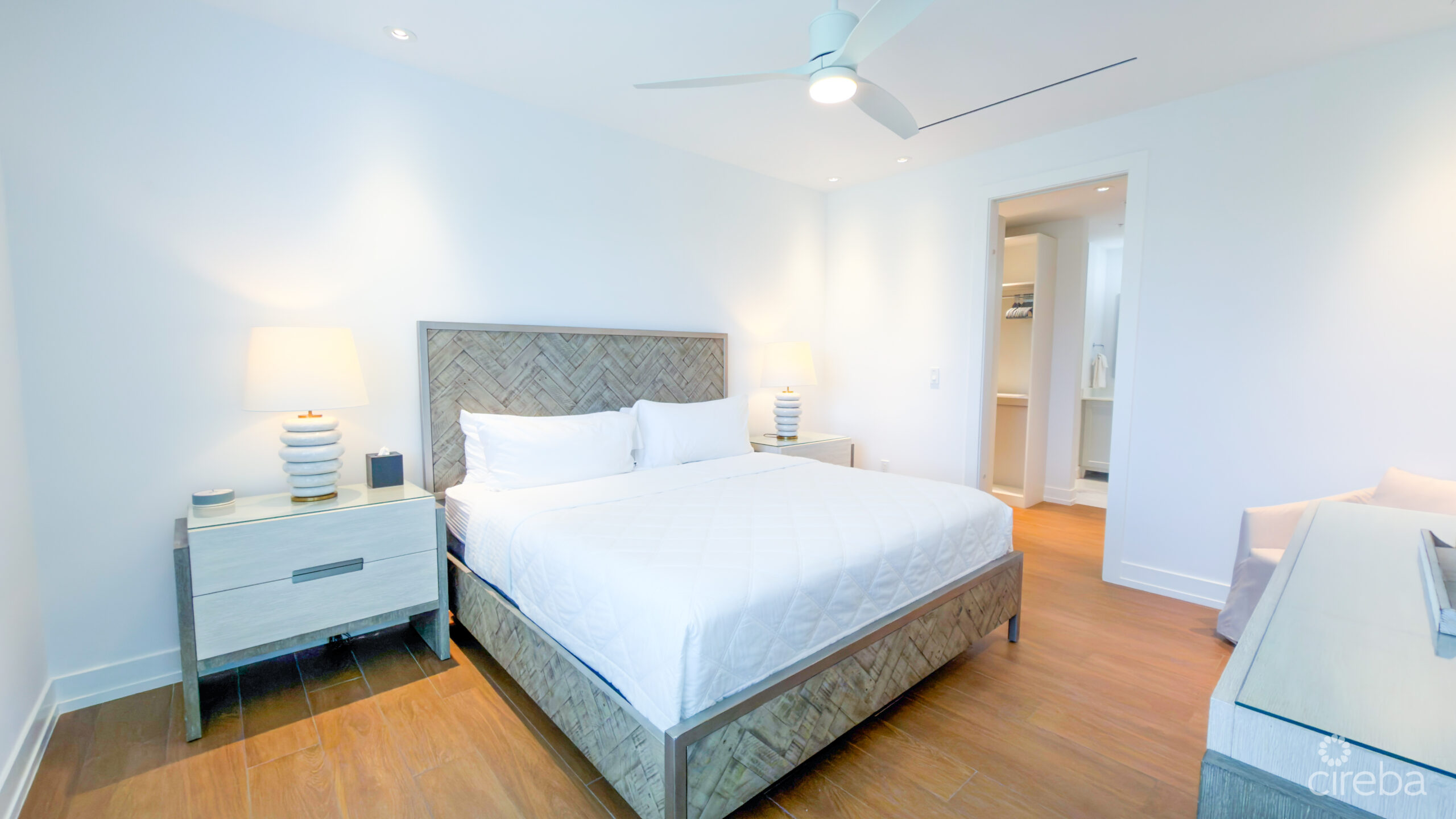 OLEA – 2 BED CONDO