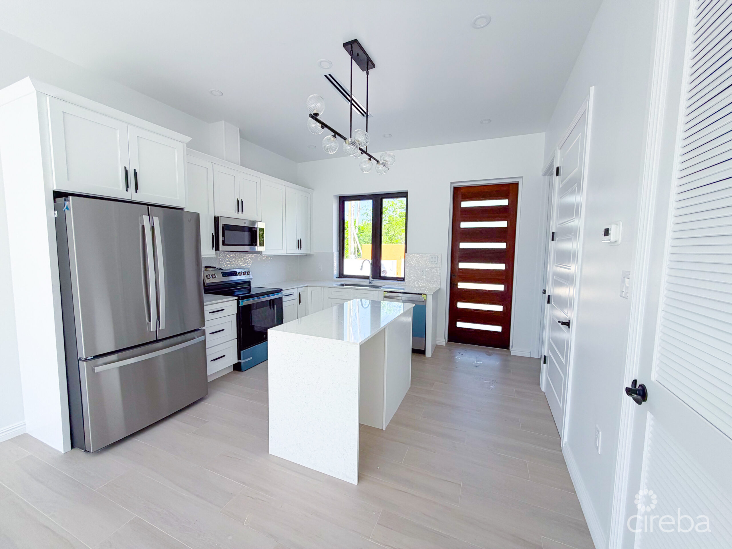 BODDEN TOWN 1 BED, 1.5 BATH – SORELLE RESIDENCES