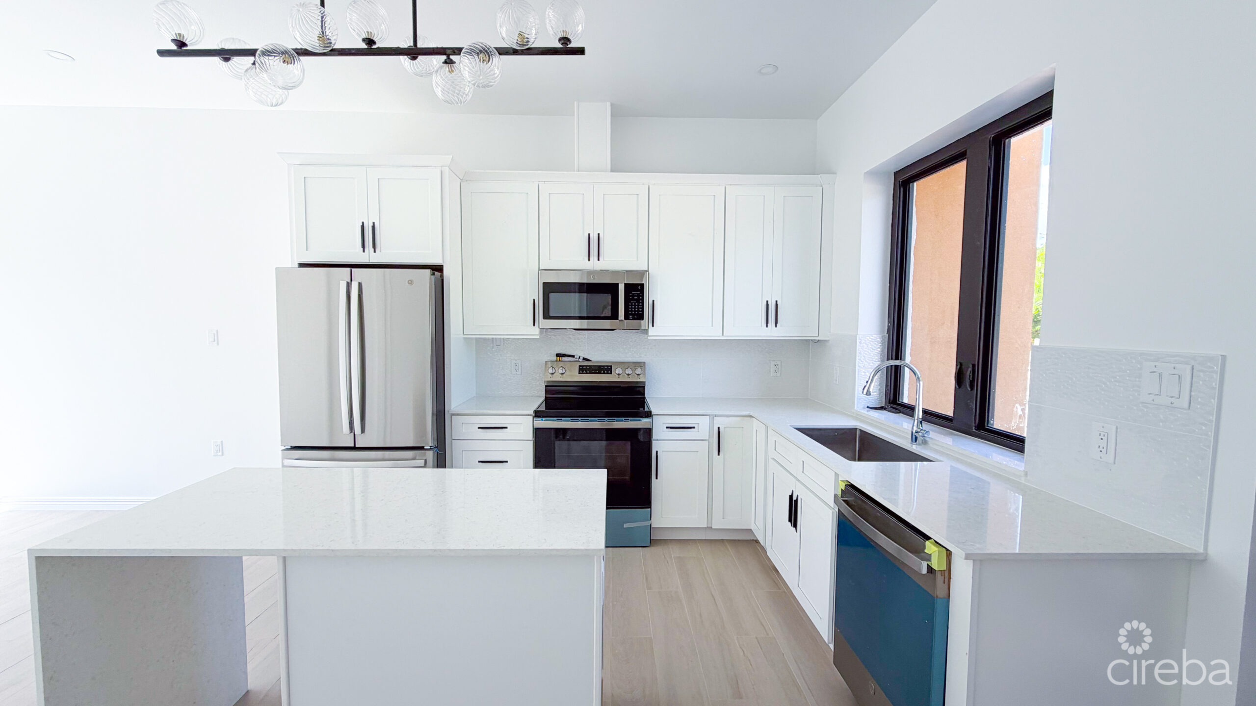 BODDEN TOWN 1 BED, 1.5 BATH – SORELLE RESIDENCES