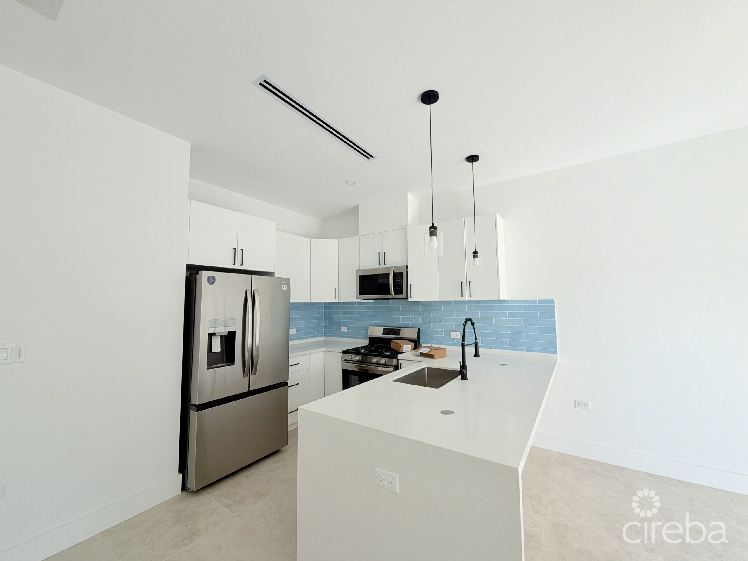 LARGE ONE BEDROOM TOWNHOME – THE MEADOWS AT BATABANO