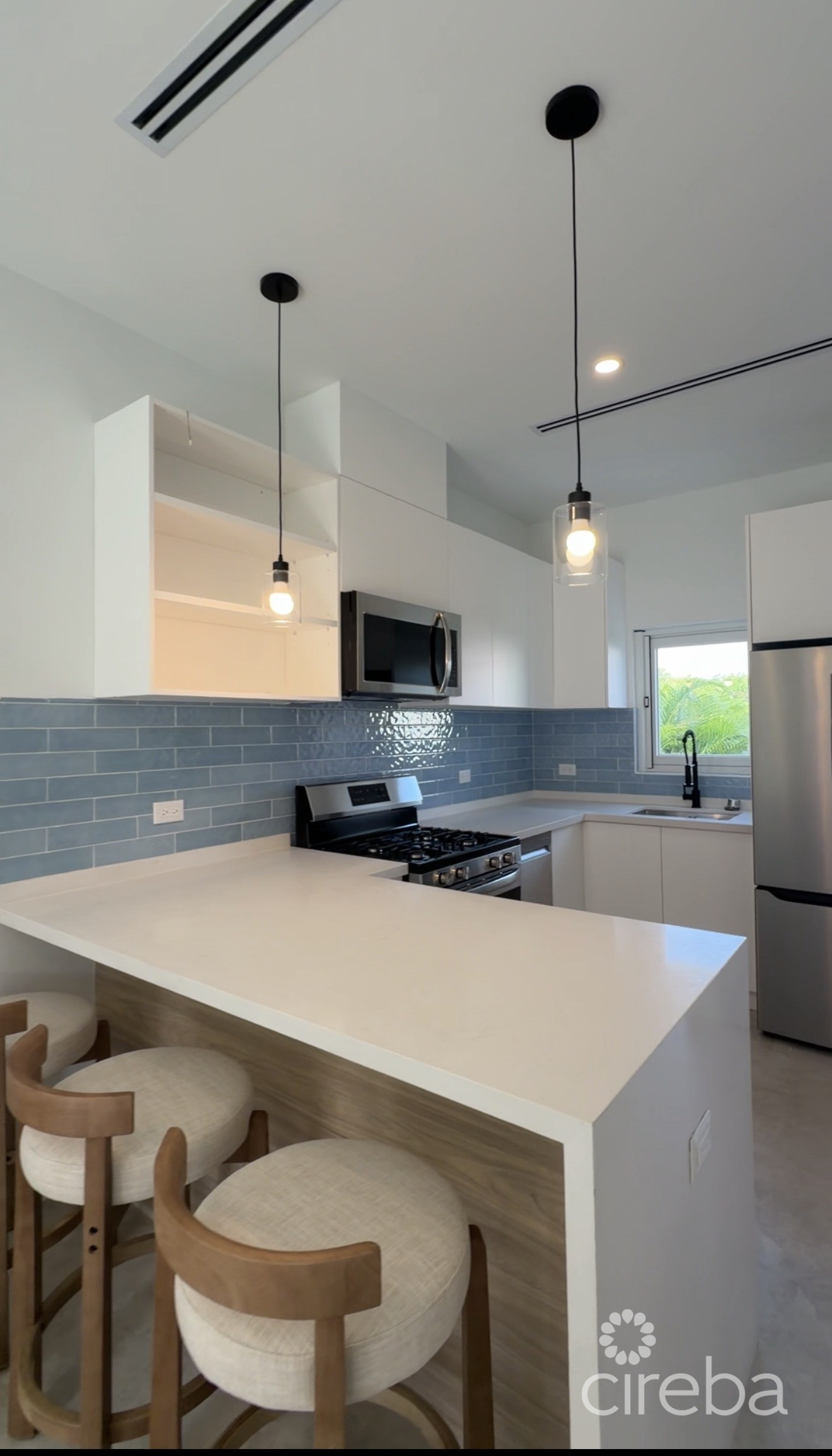 ONE BEDROOM, ONE BATHROOM SEAGRAPE UNIT – MEADOWS AT BATABANO