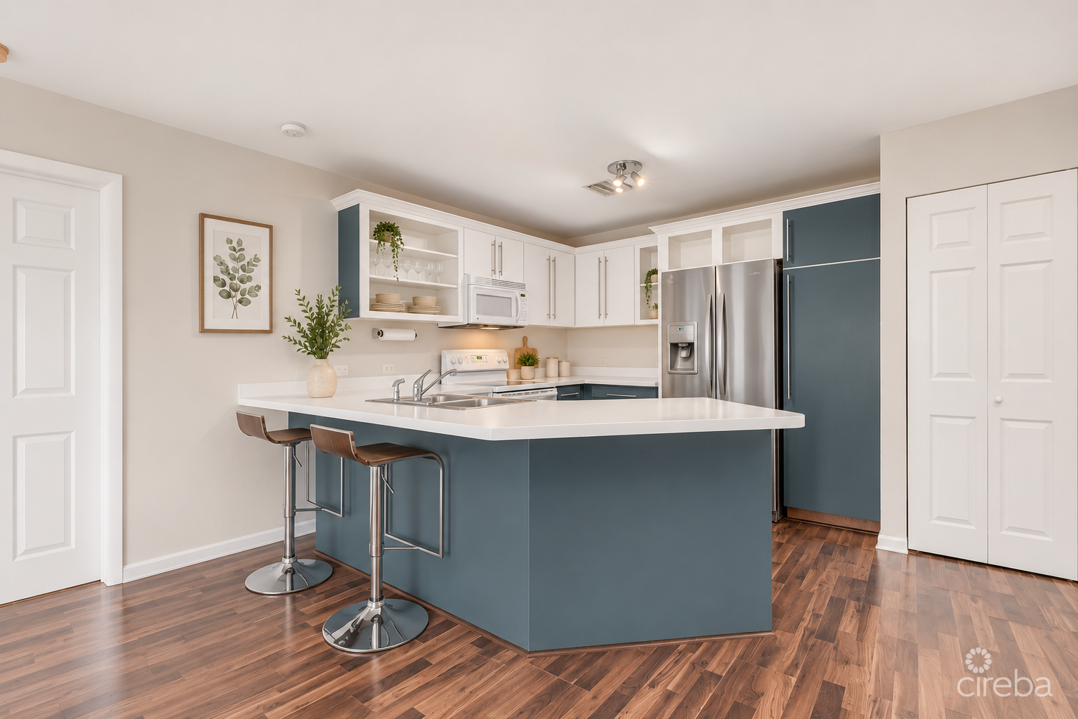 SUNRISE 3BED/2BATH–END UNIT–GROUND FLOOR