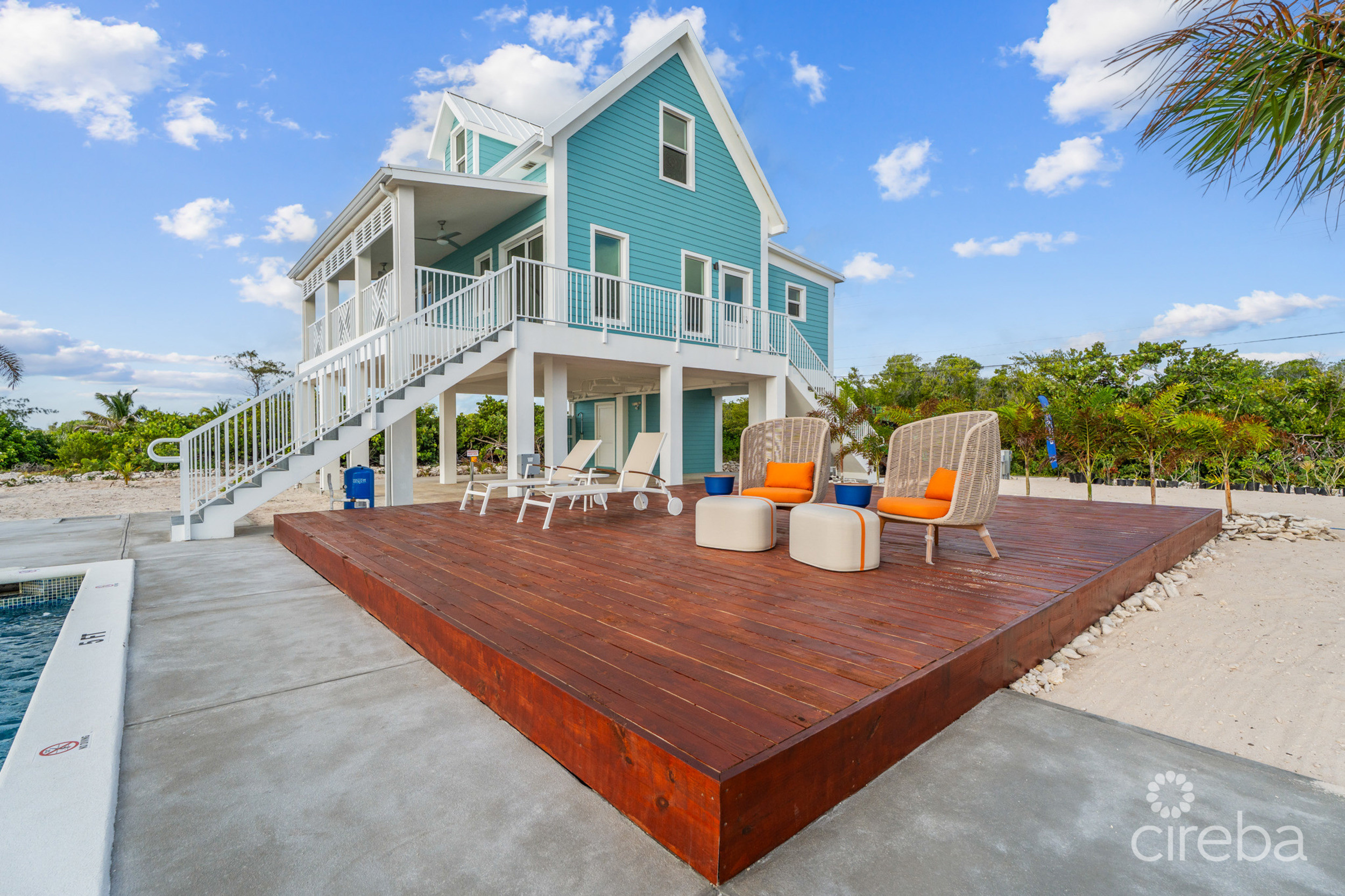 THE PALMS, LITTLE CAYMAN | BEACHFRONT COTTAGE 2