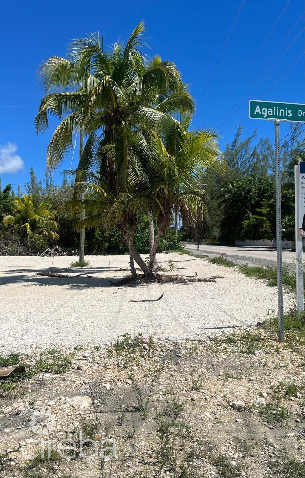 0.57 ACRE DEVELOPMENT LOT – SEAVIEW ROAD