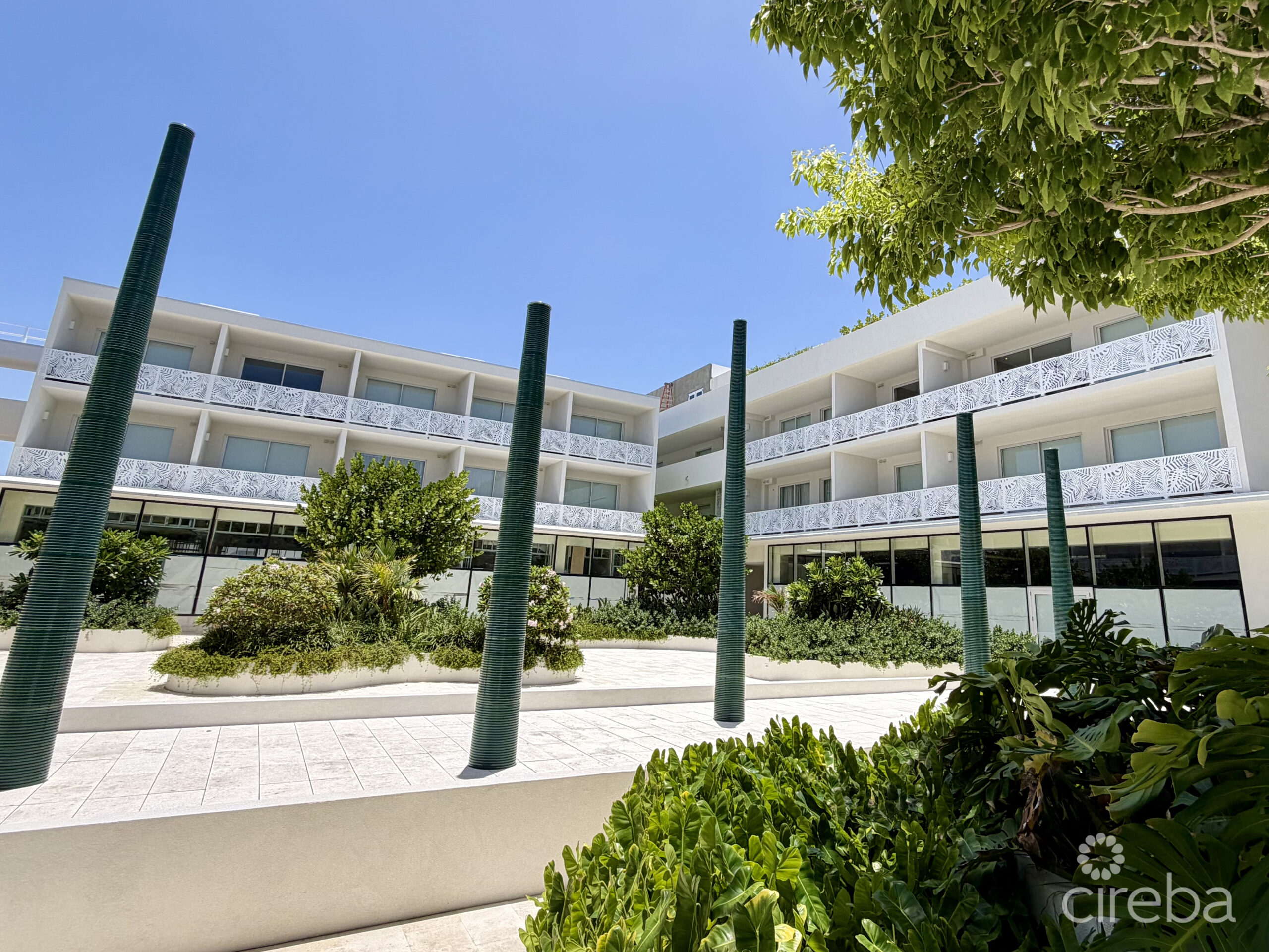 GROVE TOO  COMMERCIAL OFFICE SPACE – RARE CORNER LOCATION