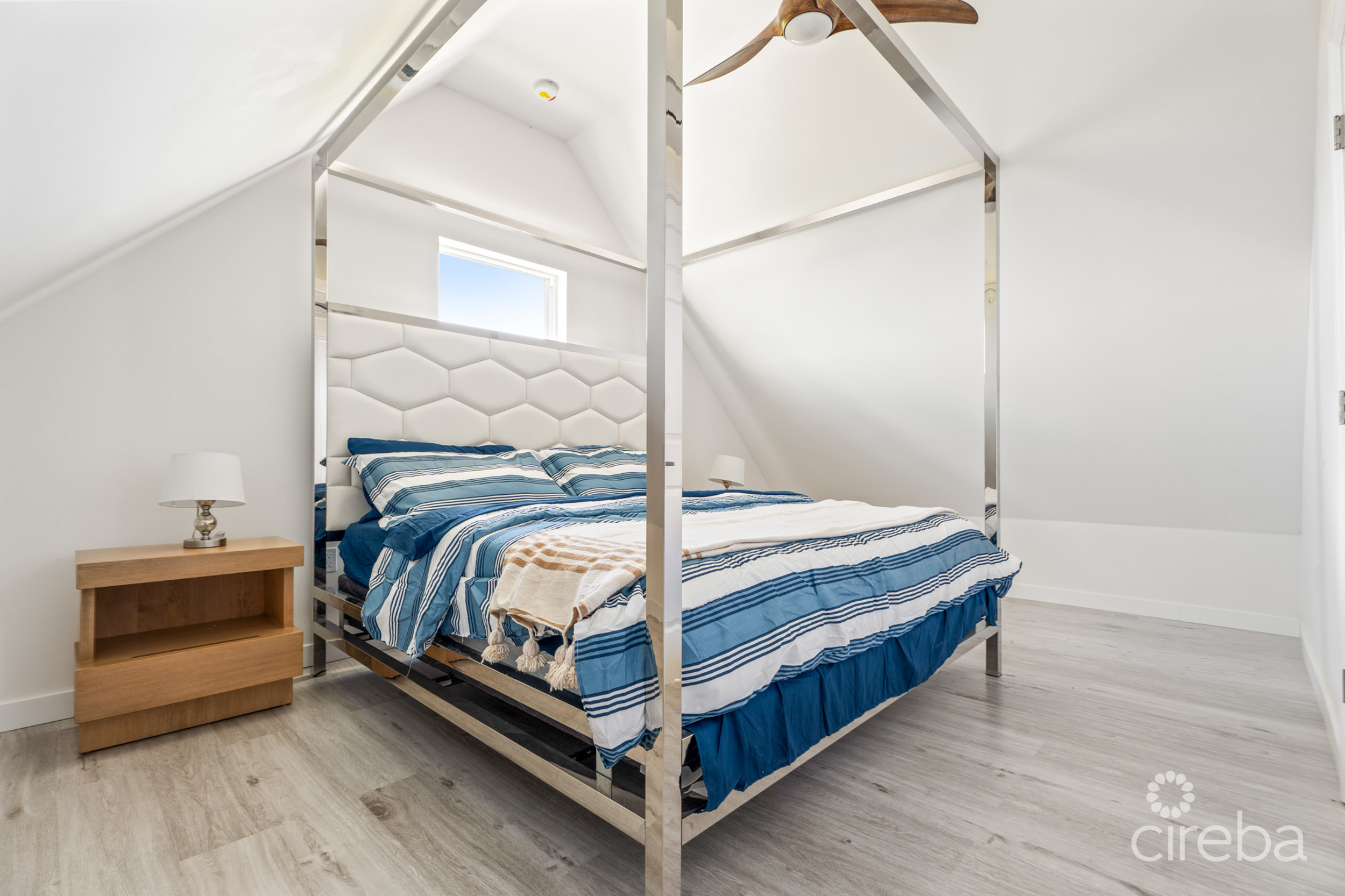 THE PALMS, LITTLE CAYMAN | TWO BEACHFRONT COTTAGES